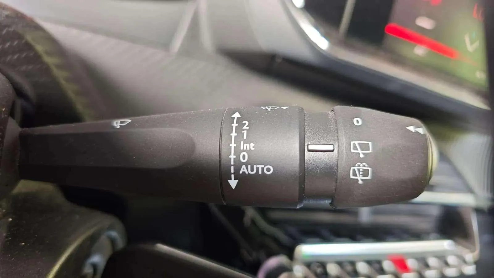 Peugeot 208 PureTech Allure Pack - foto 17