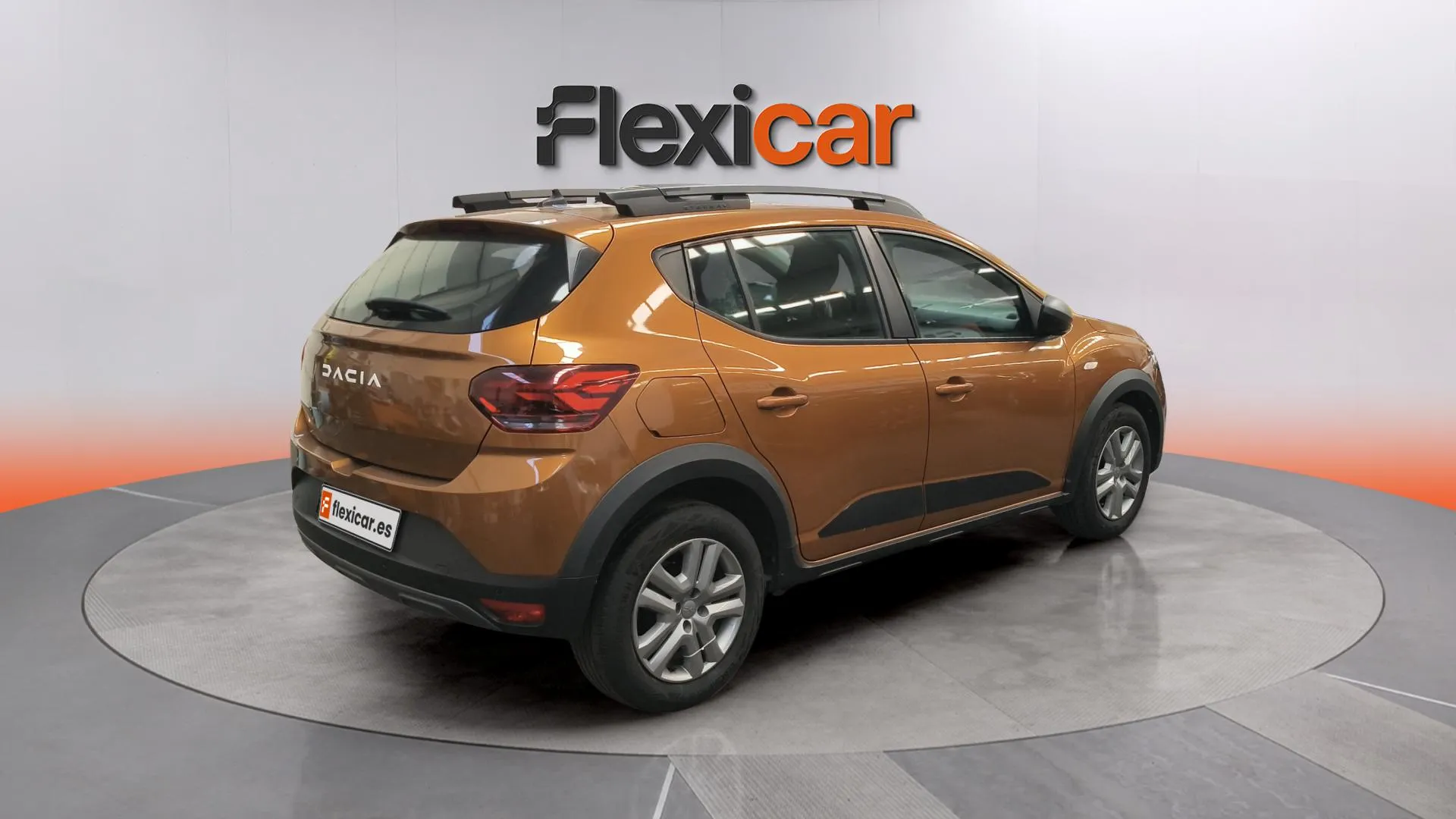 Dacia Sandero Stepway Essential TCe (90V) - foto 6