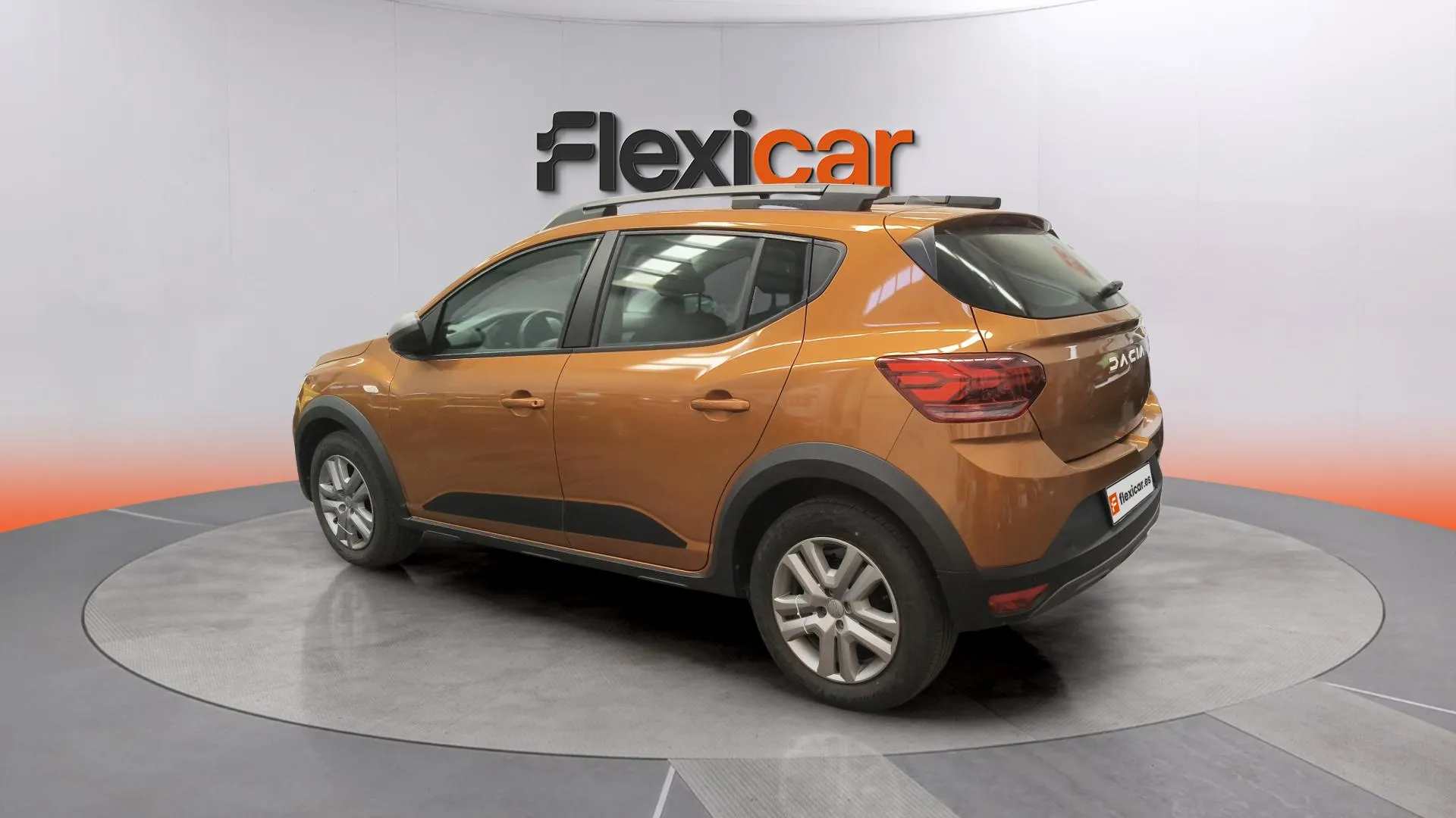 Dacia Sandero Stepway Essential TCe (90V) - foto 4