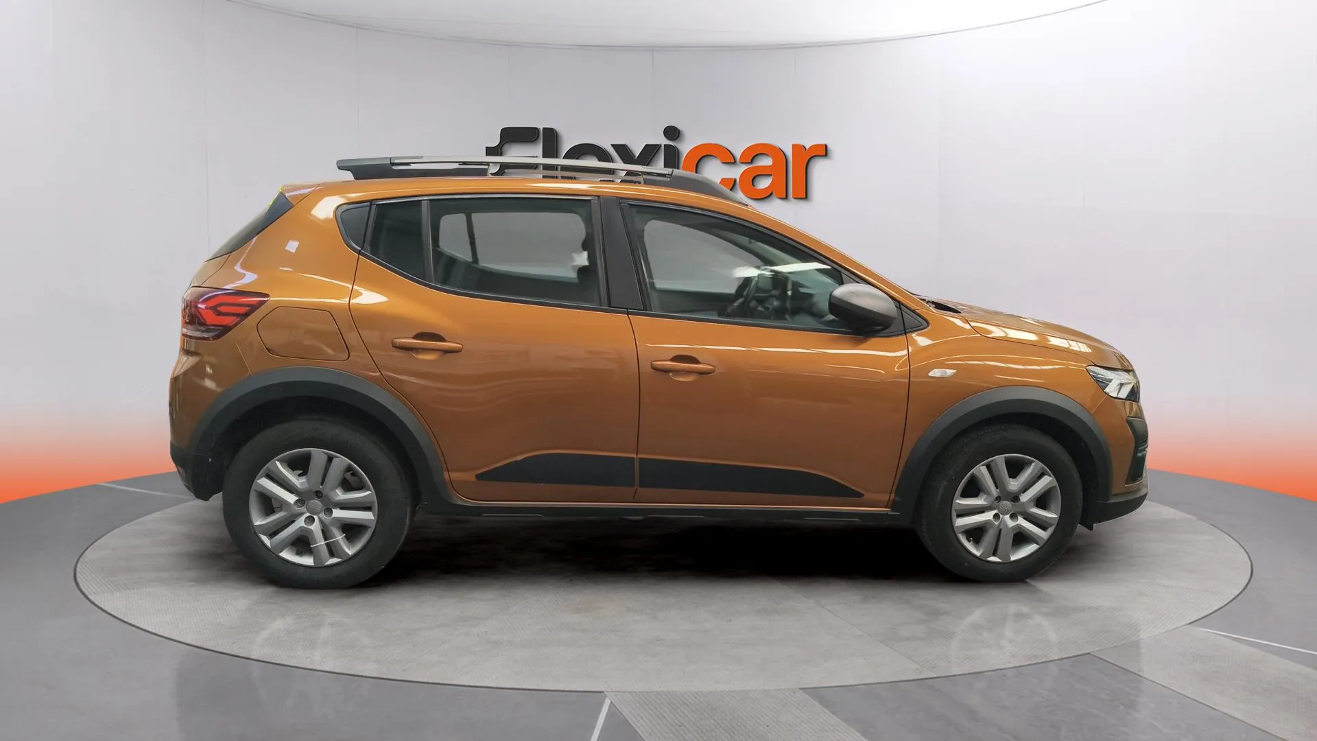 Dacia Sandero Stepway Essential TCe (90V) - foto 7