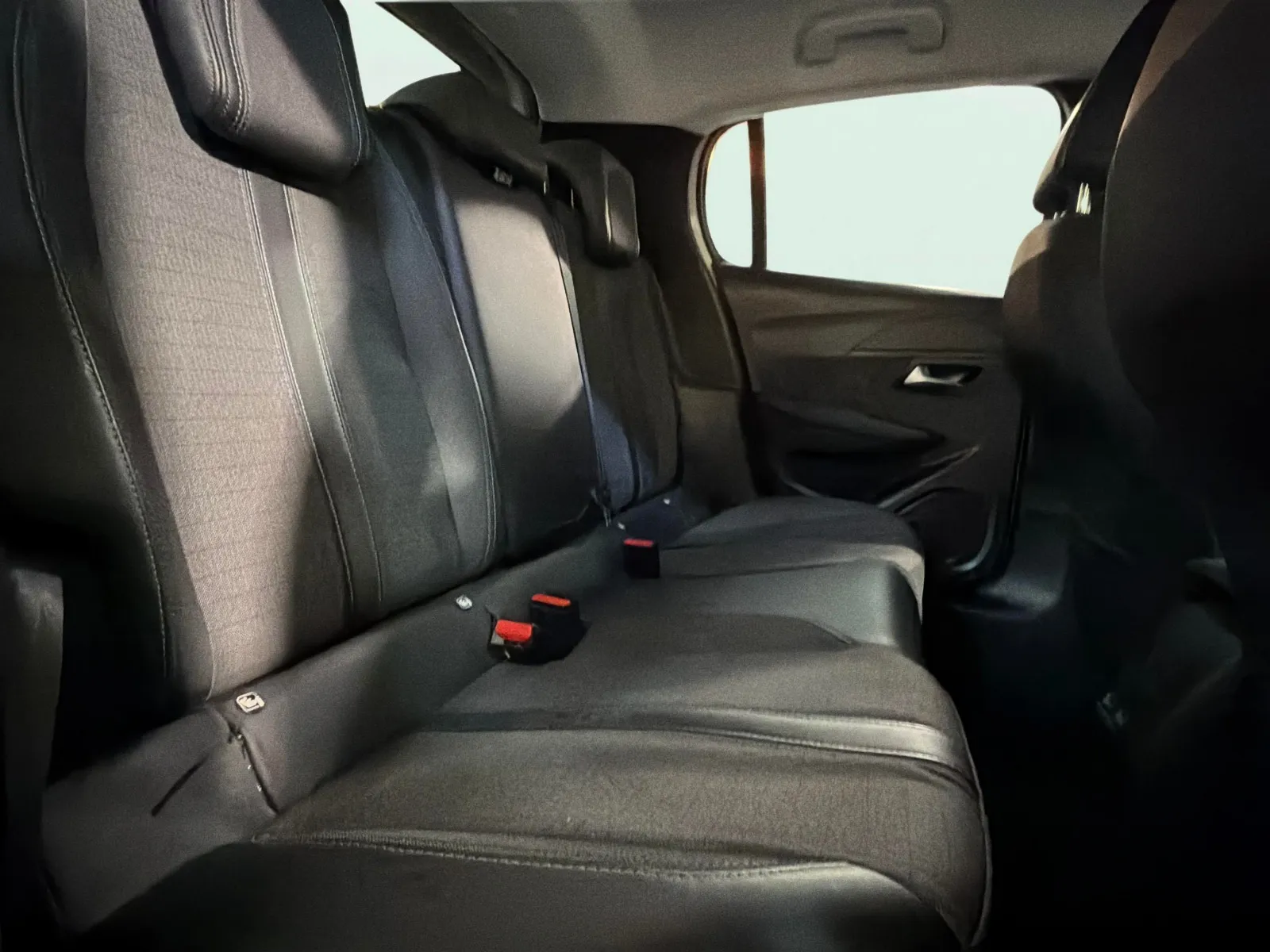Peugeot 208 PureTech Allure Pack - foto 18