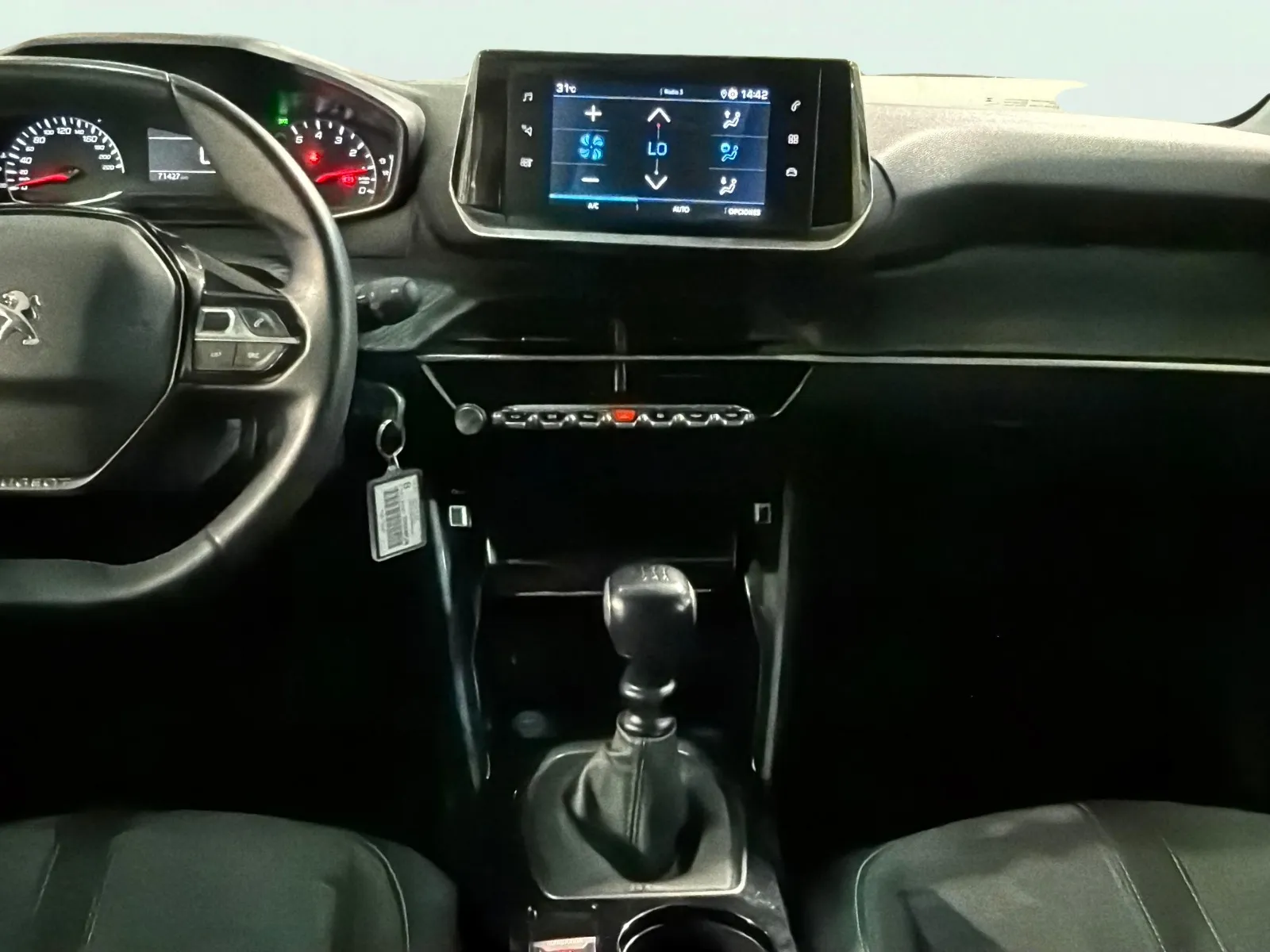 Peugeot 208 PureTech Allure Pack - foto 11