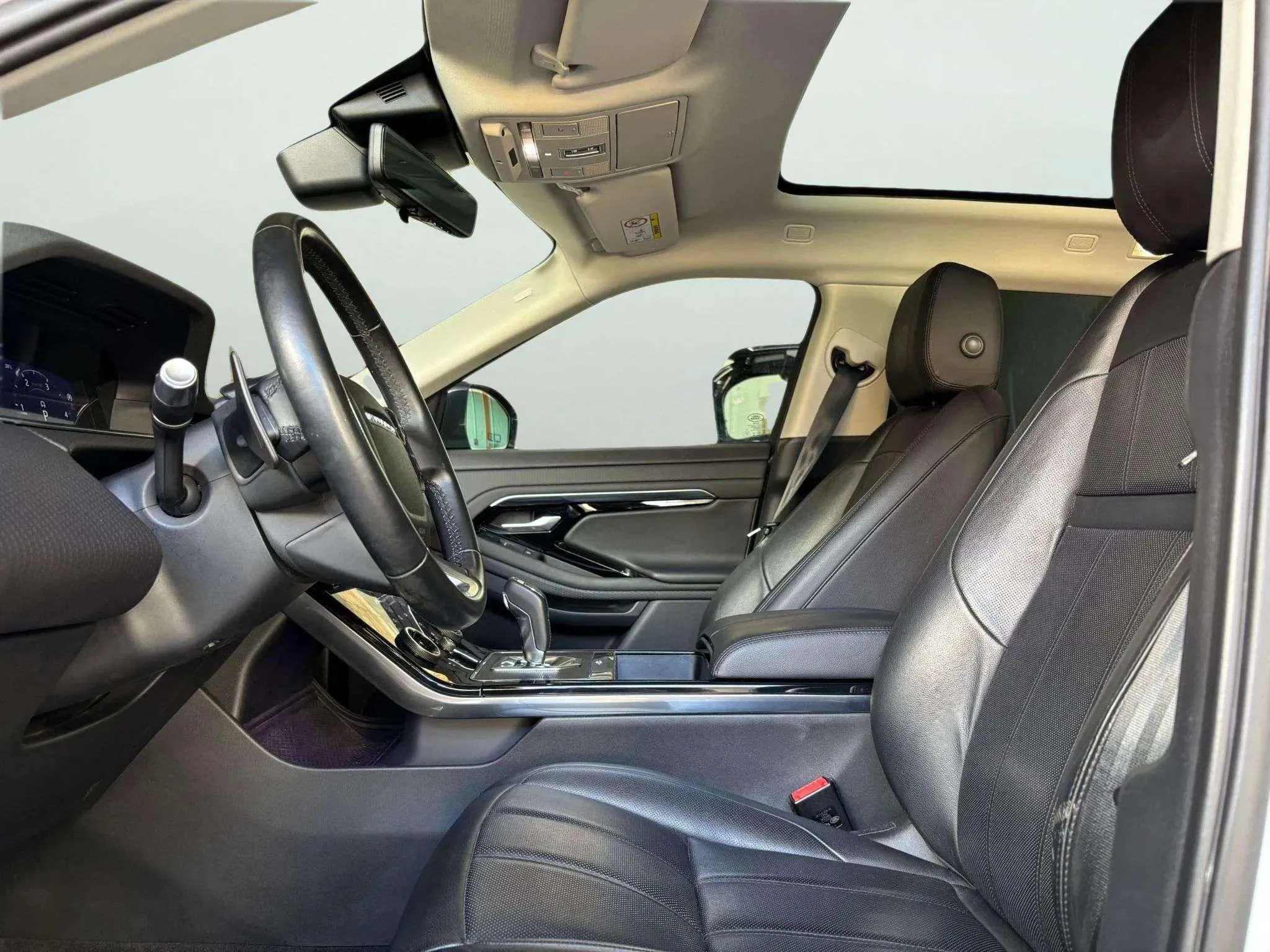 Land Rover Range Rover Evoque 2.0 D150 4WD MHEV - foto 12