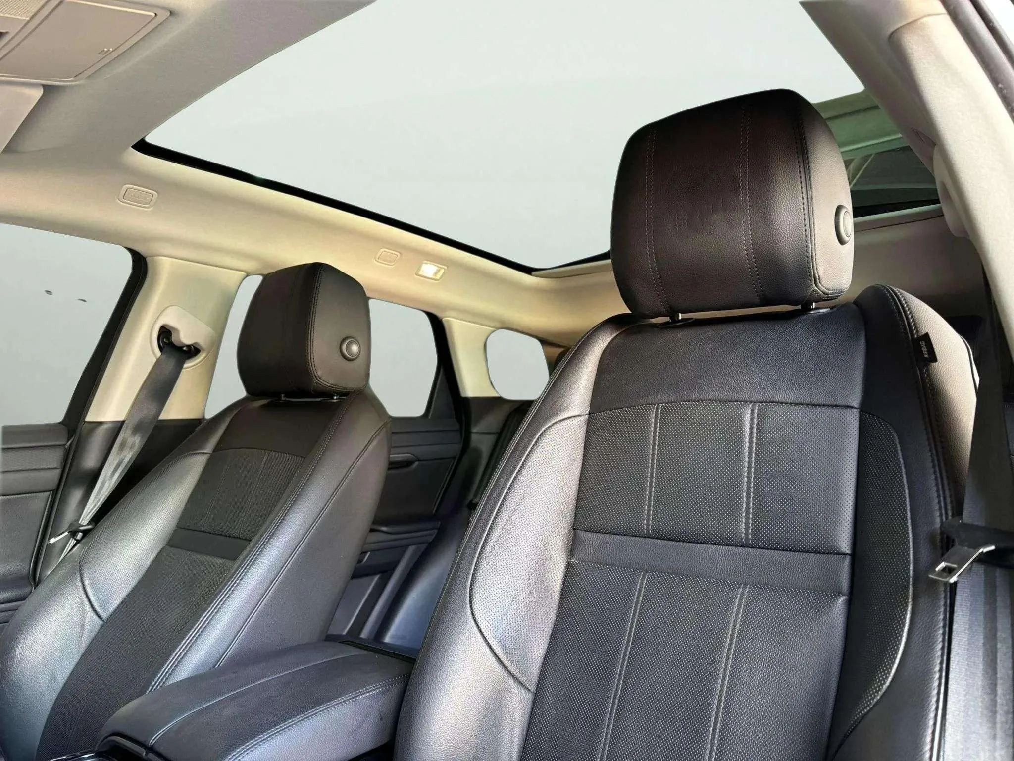 Land Rover Range Rover Evoque 2.0 D150 4WD MHEV - foto 13