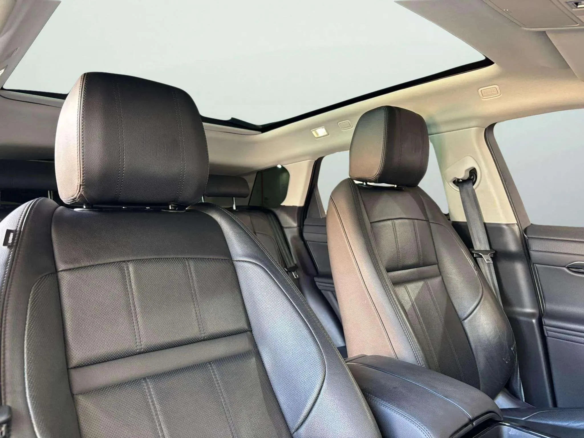Land Rover Range Rover Evoque 2.0 D150 4WD MHEV - foto 14