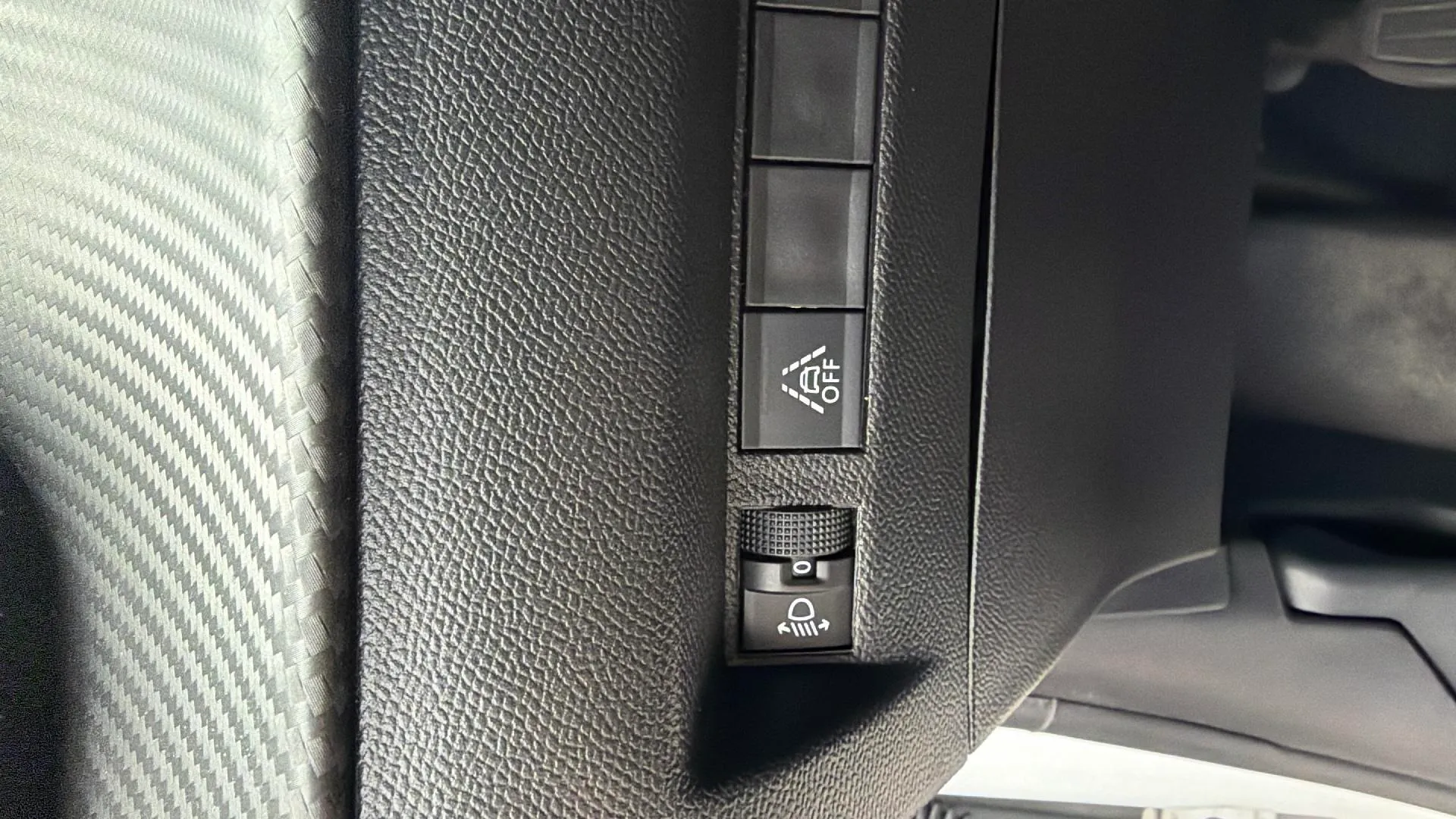 Peugeot 208 PureTech Allure Pack - foto 19