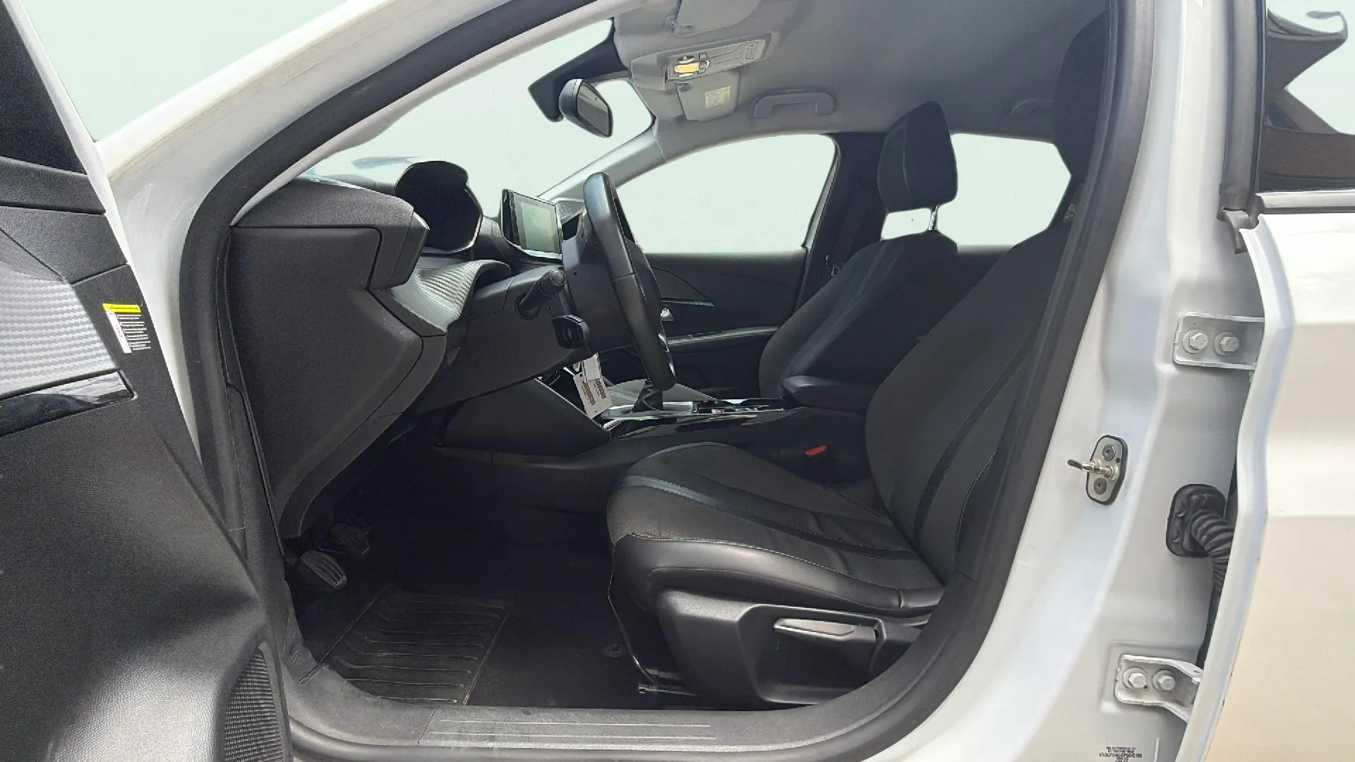 Peugeot 208 PureTech Allure Pack - foto 22