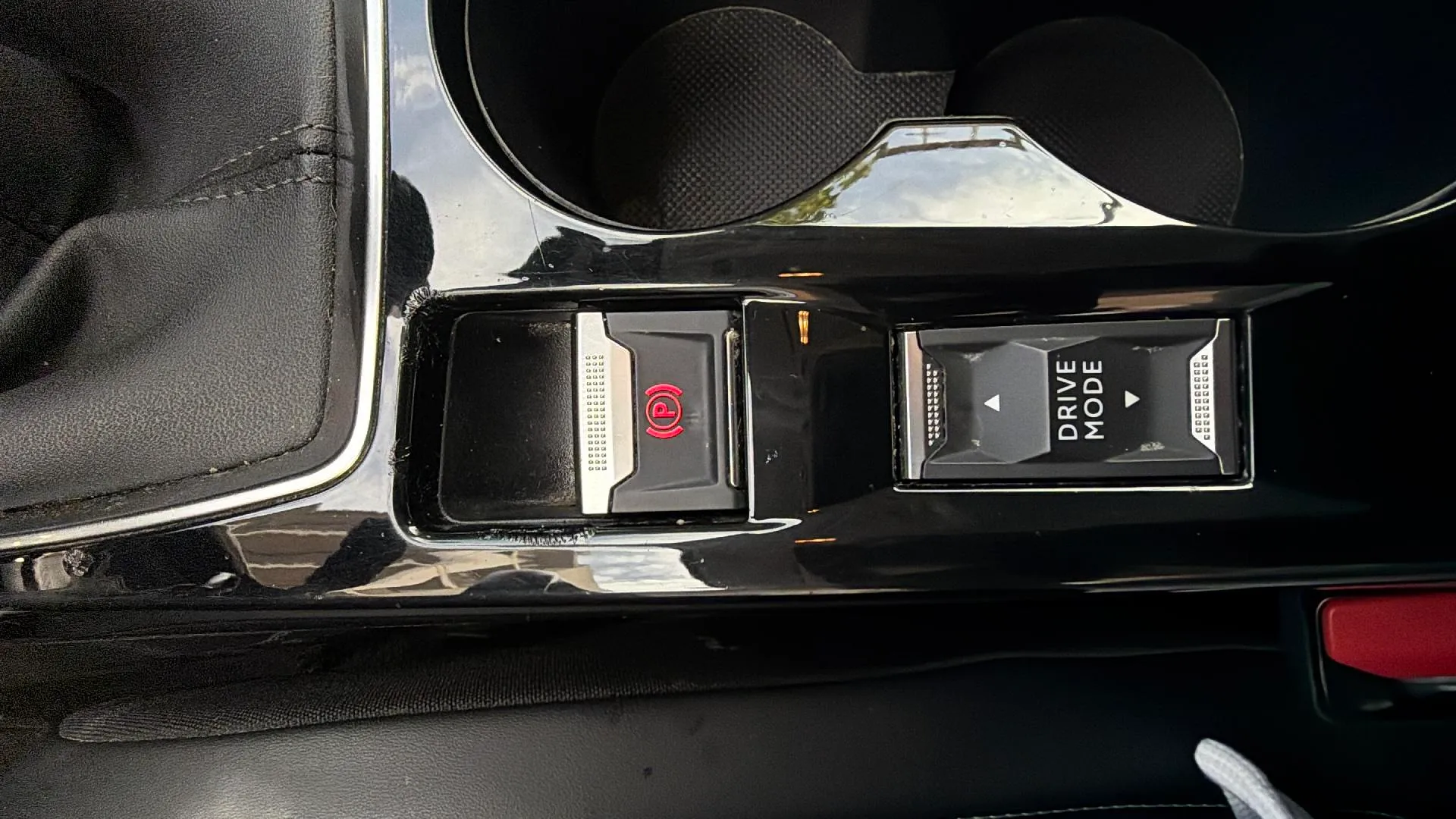 Peugeot 208 PureTech Allure Pack - foto 18