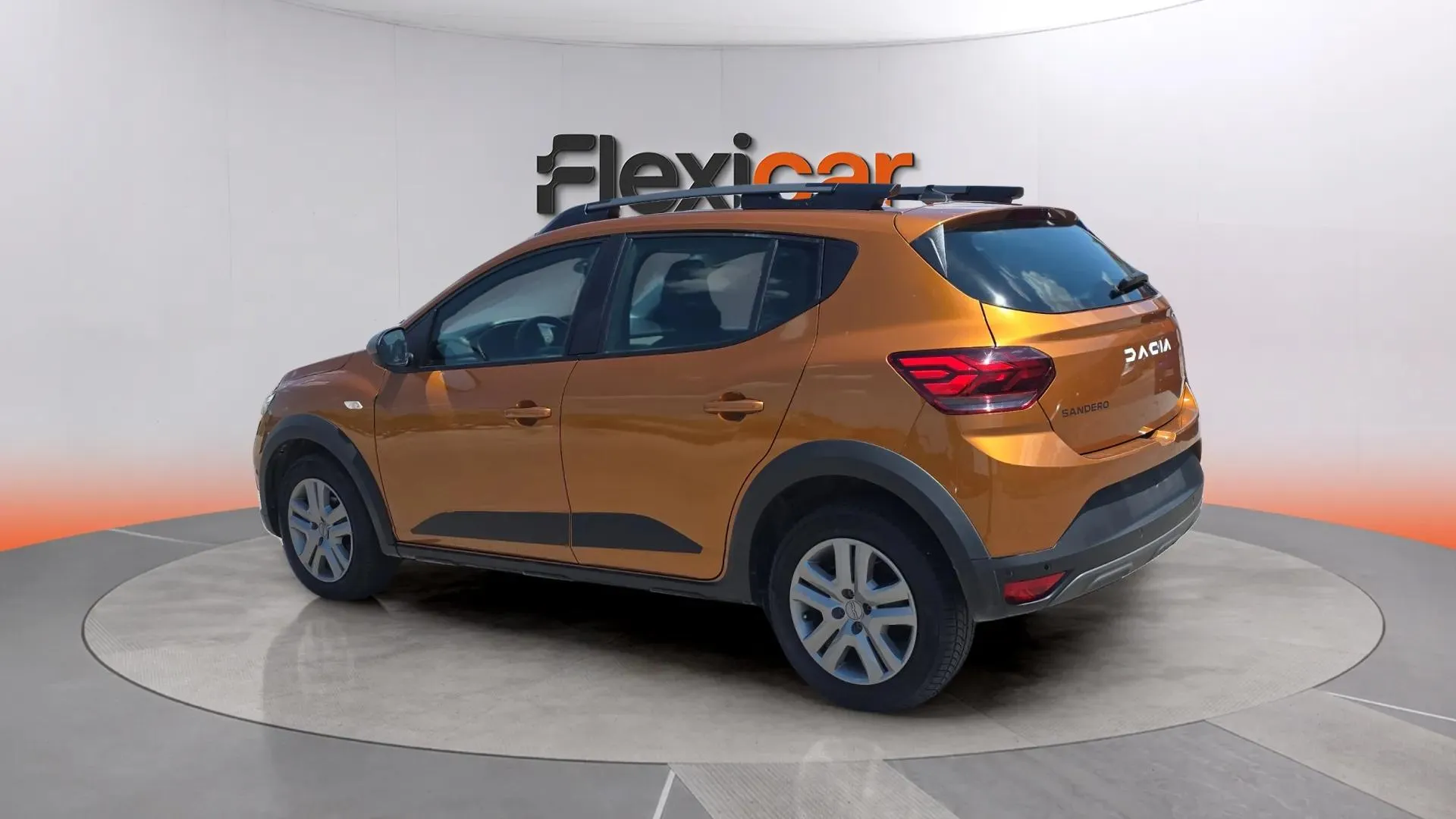 Dacia Sandero Stepway Essential TCe (90V) - foto 5