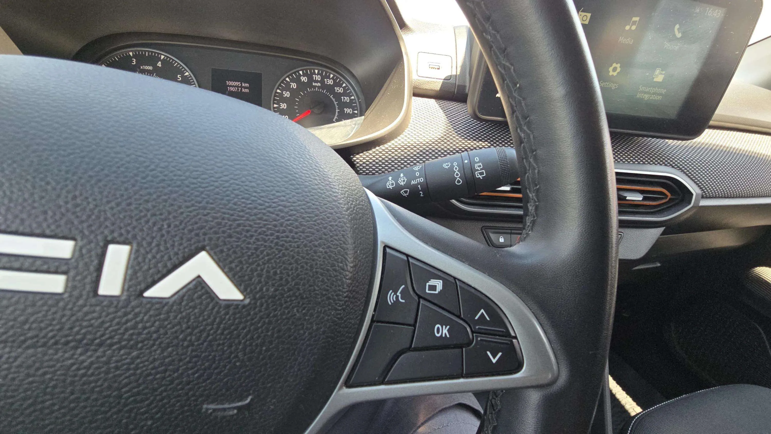 Dacia Sandero Stepway Essential TCe (90V) - foto 22