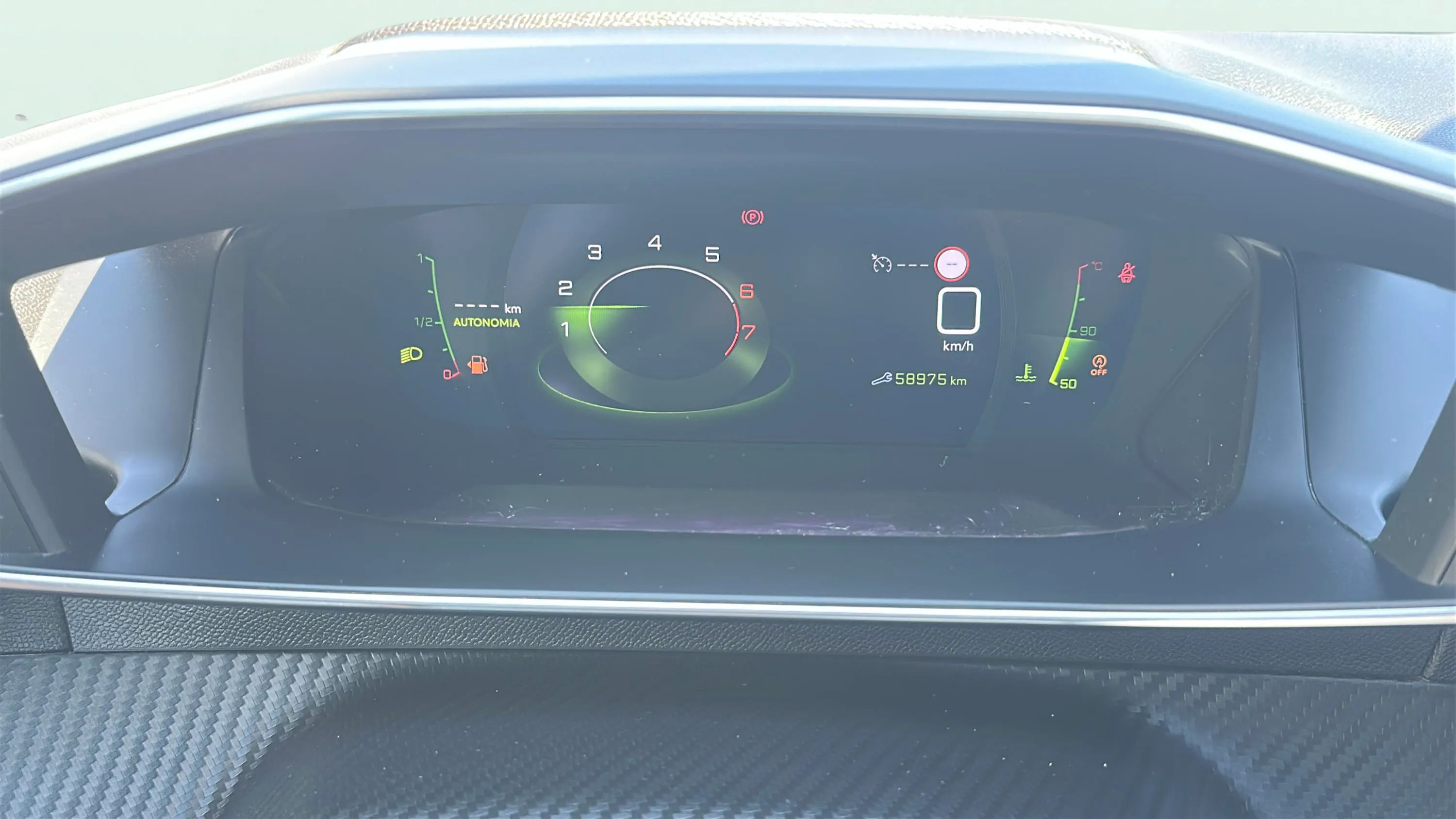 Peugeot 2008 Allure Pack PureTech 130 - foto 14