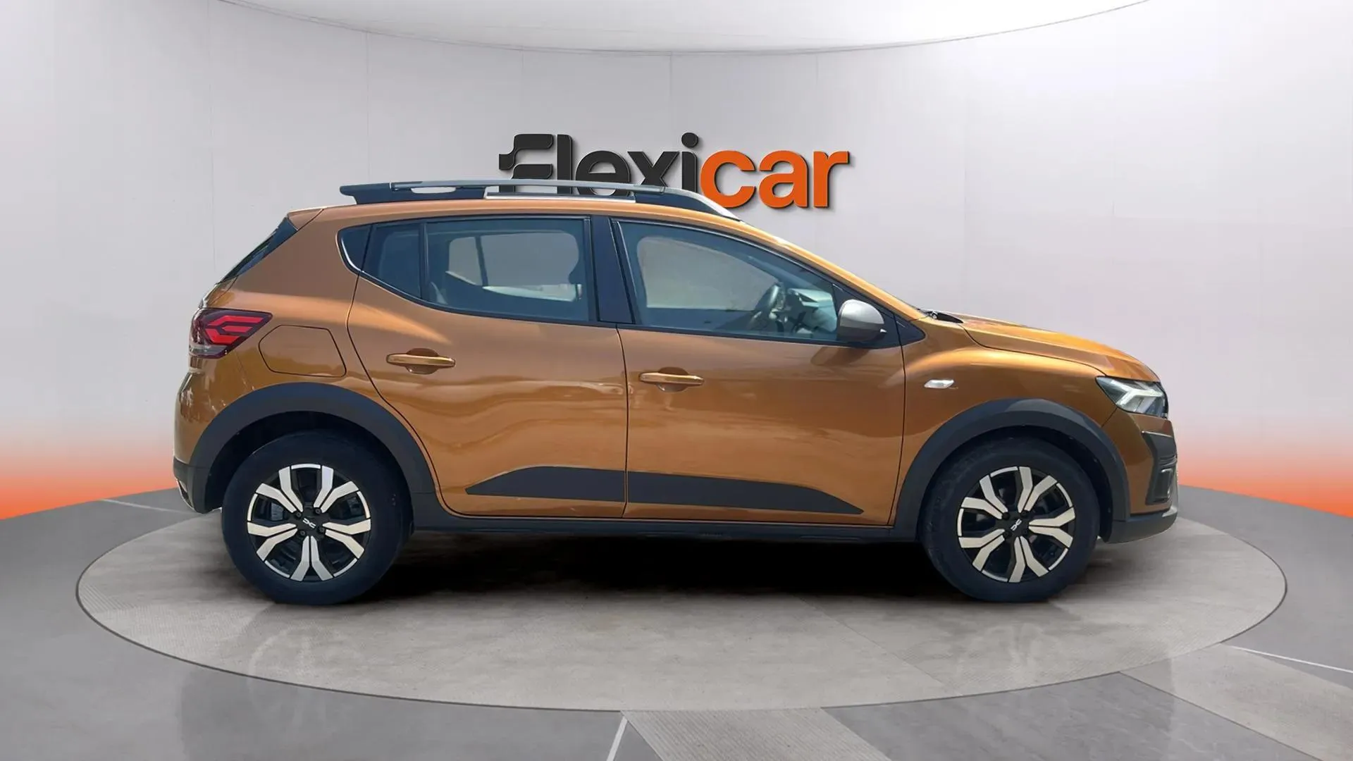 Dacia Sandero Stepway Essential TCe (90V) - foto 4