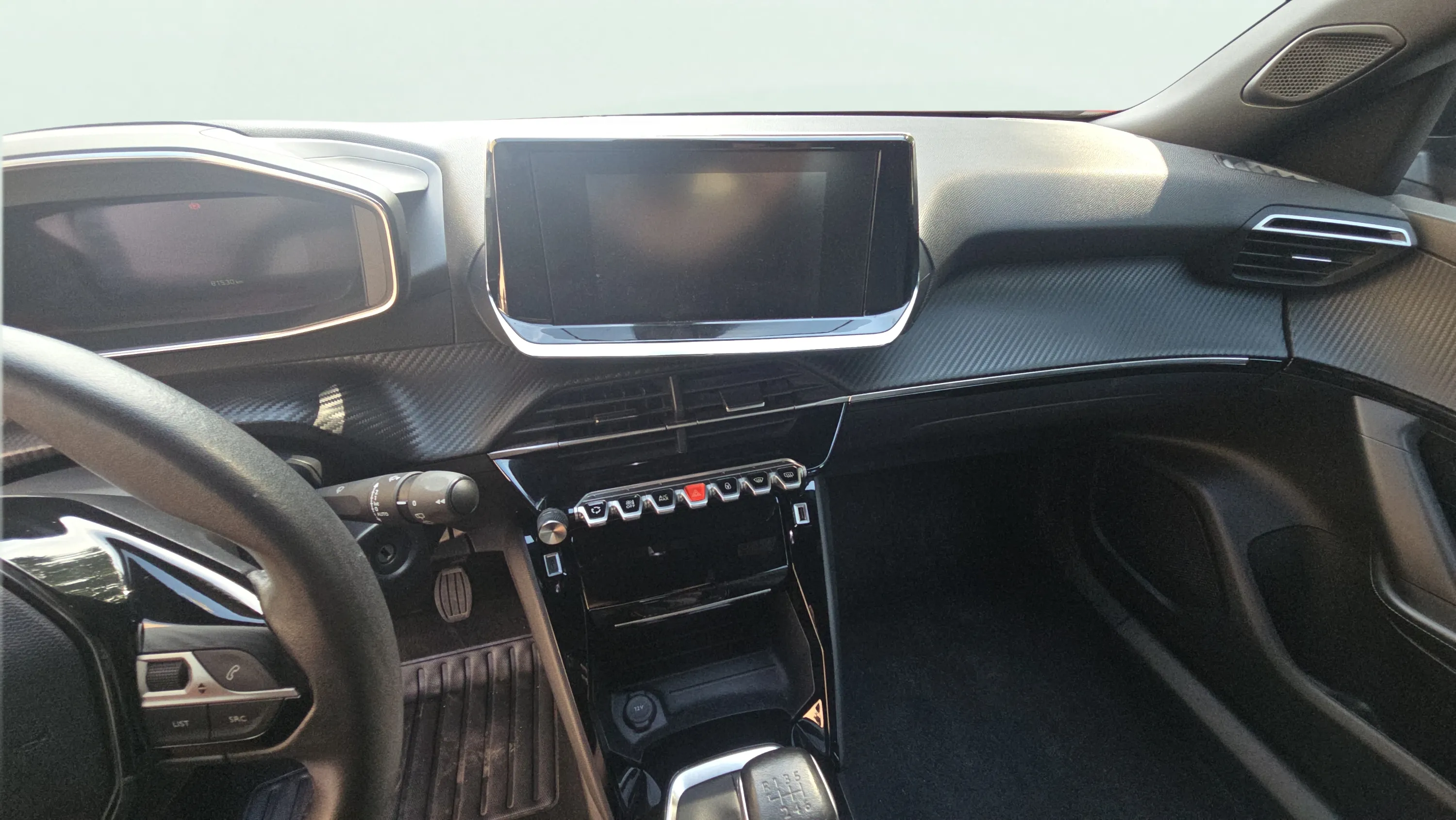 Peugeot 2008 Allure Pack PureTech 130 - foto 17