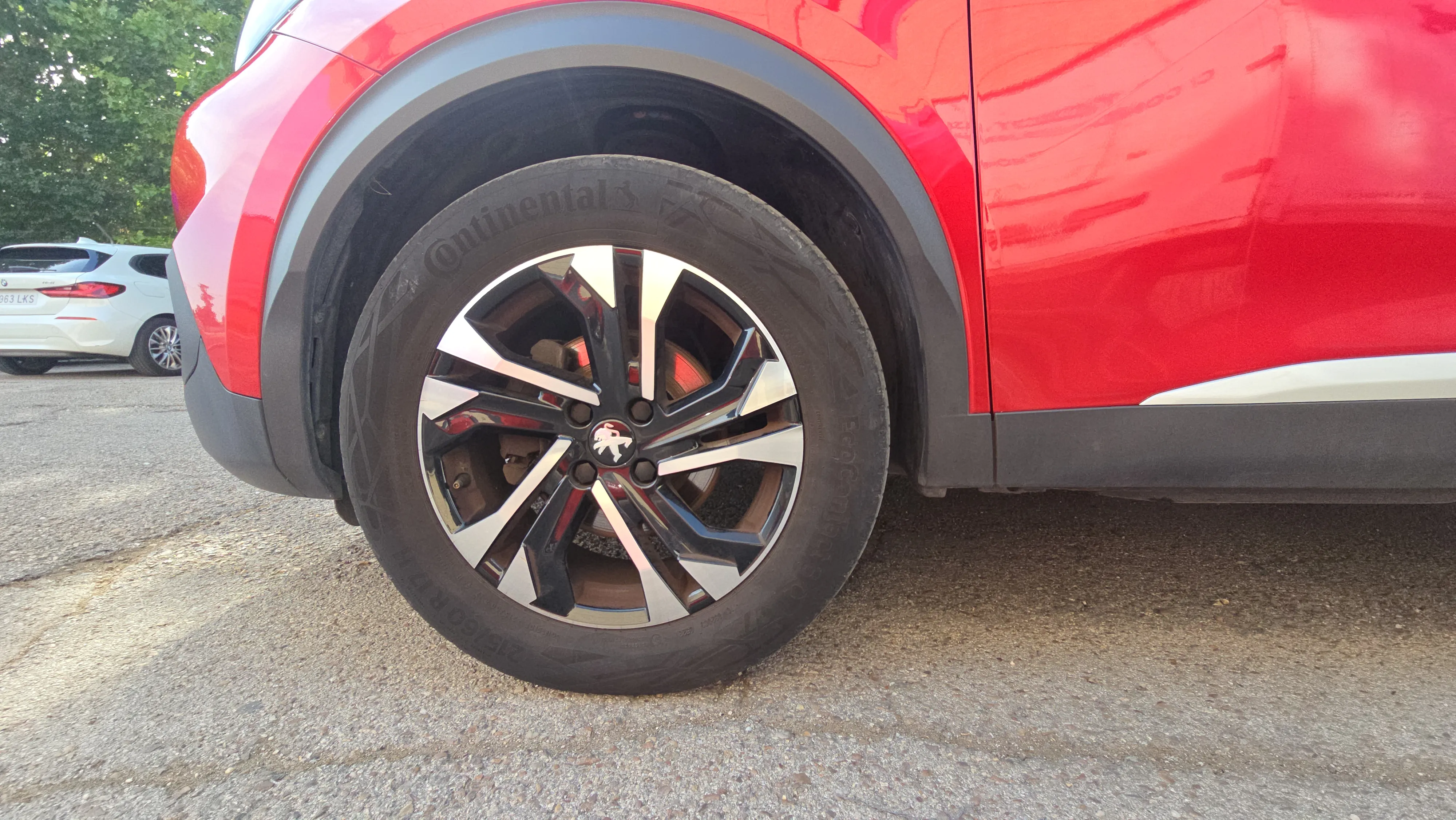 Peugeot 2008 Allure Pack PureTech 130 - foto 5