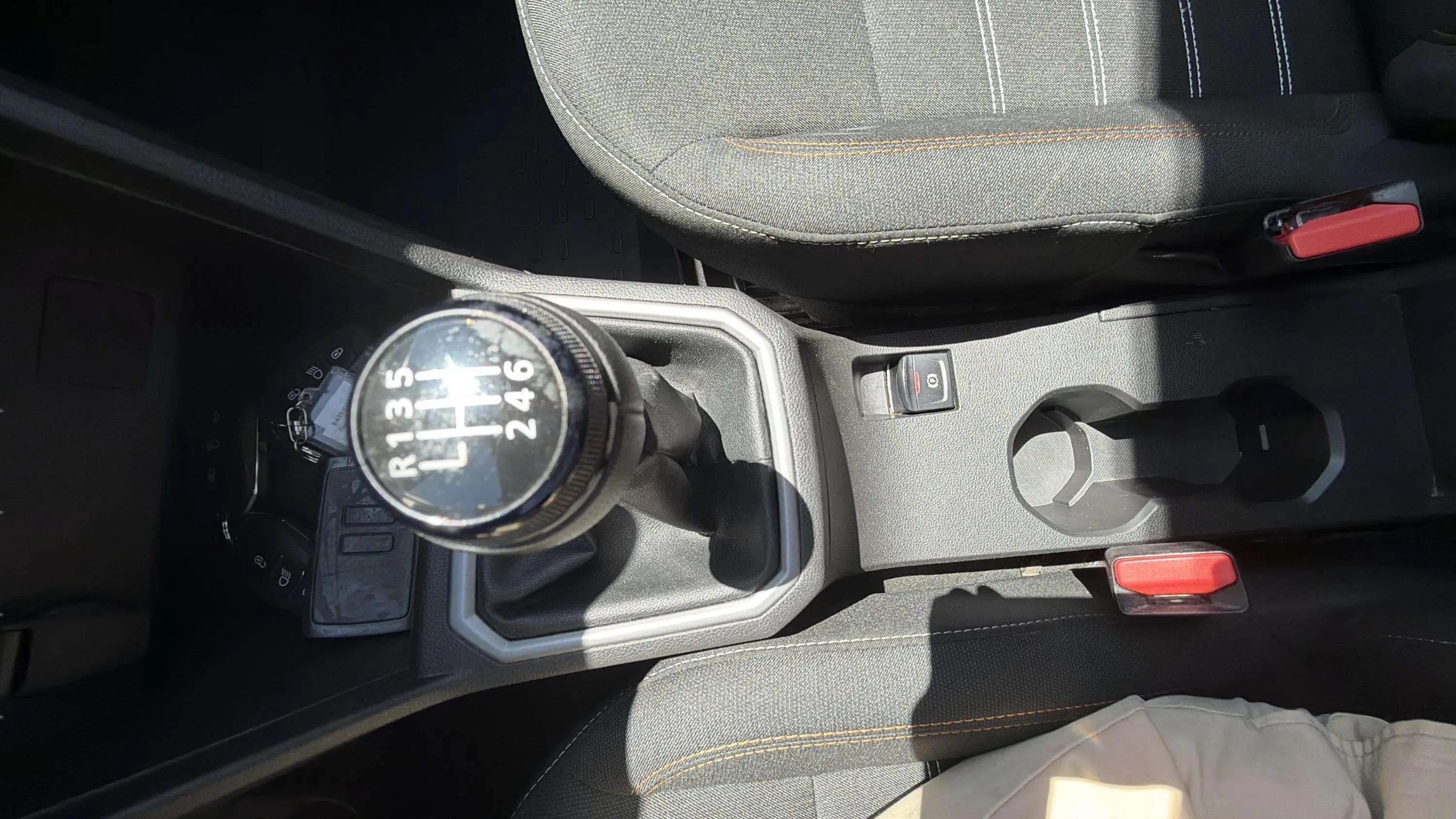 Dacia Sandero Stepway Essential TCe (90V) - foto 20