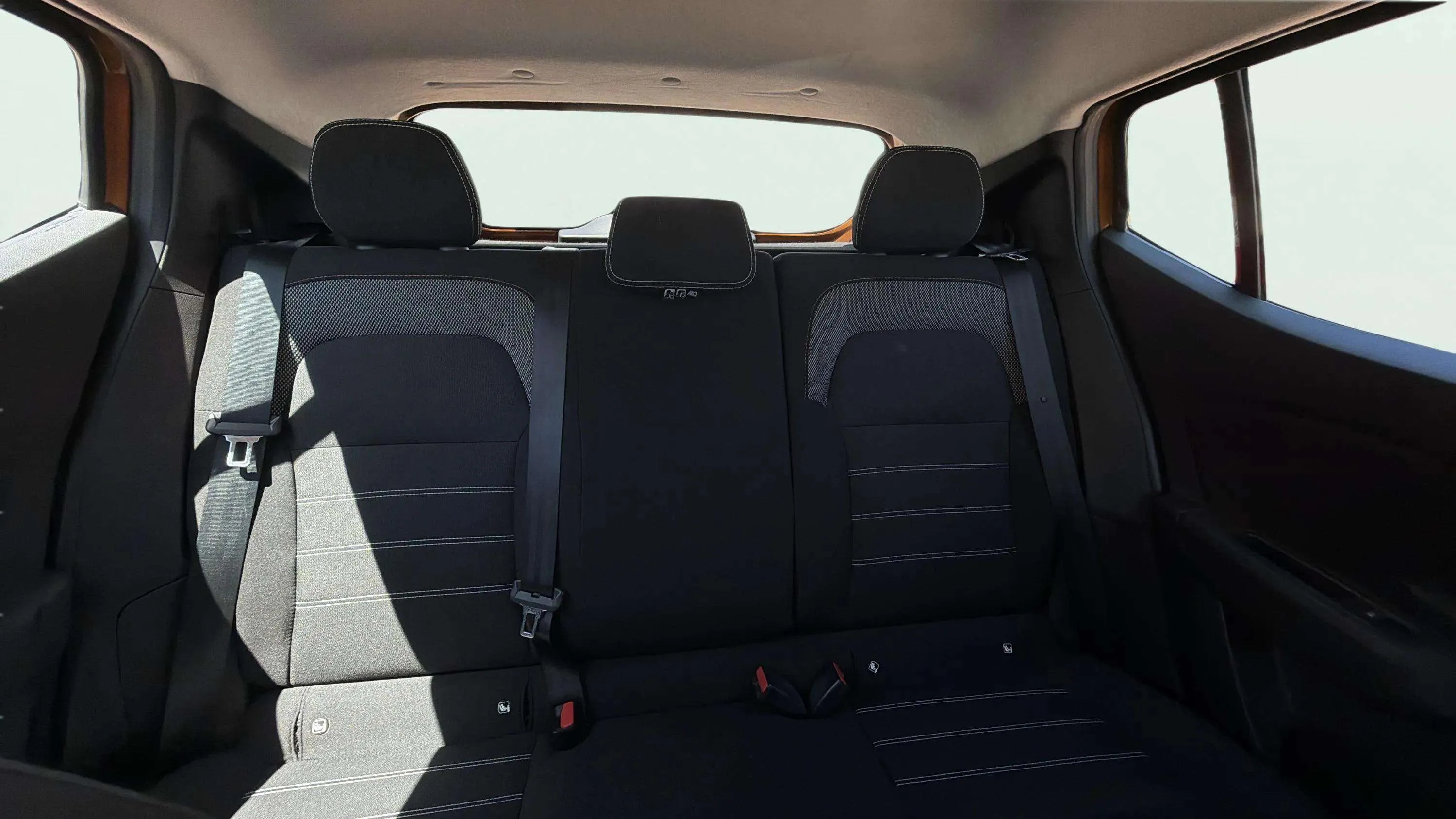 Dacia Sandero Stepway Essential TCe (90V) - foto 19