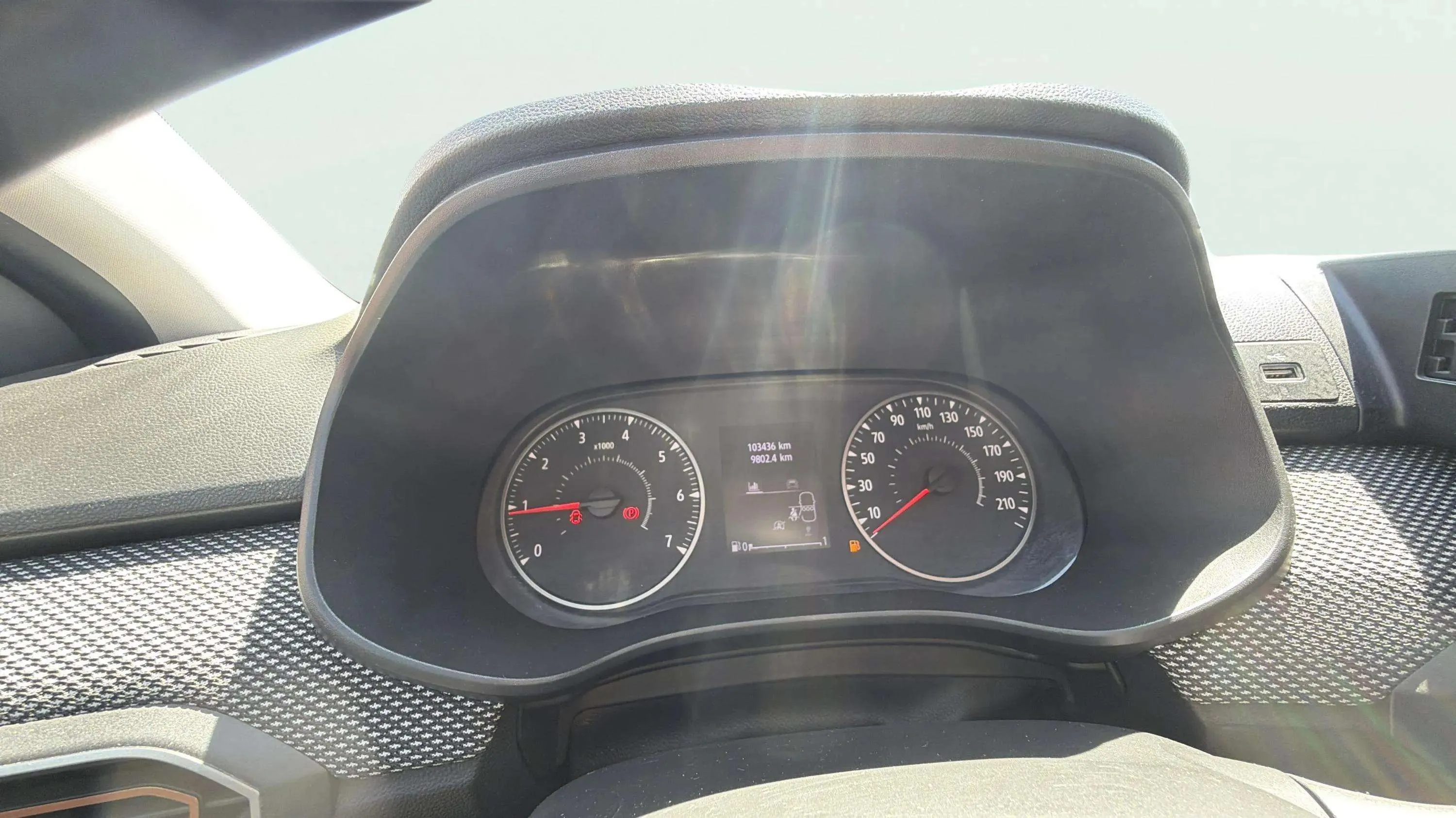 Dacia Sandero Stepway Essential TCe (90V) - foto 16