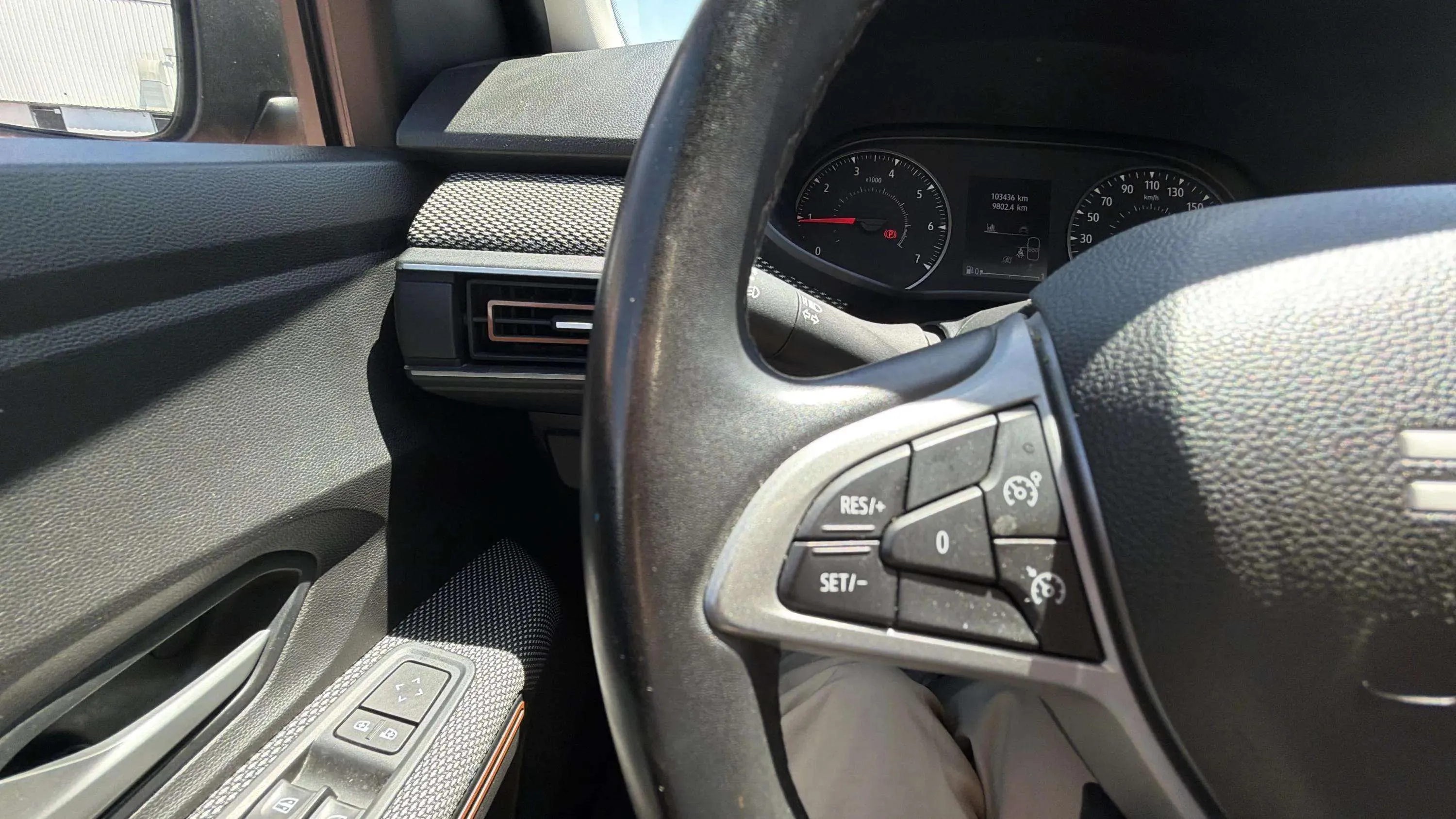 Dacia Sandero Stepway Essential TCe (90V) - foto 21