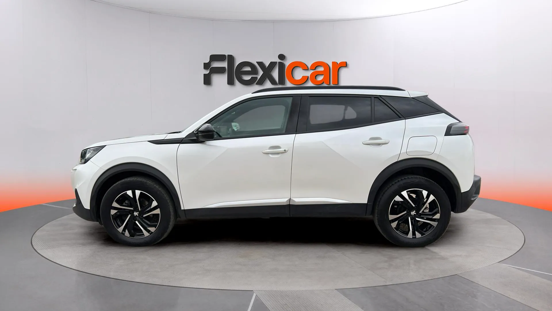 Peugeot 2008 Allure Pack PureTech 130 - foto 4