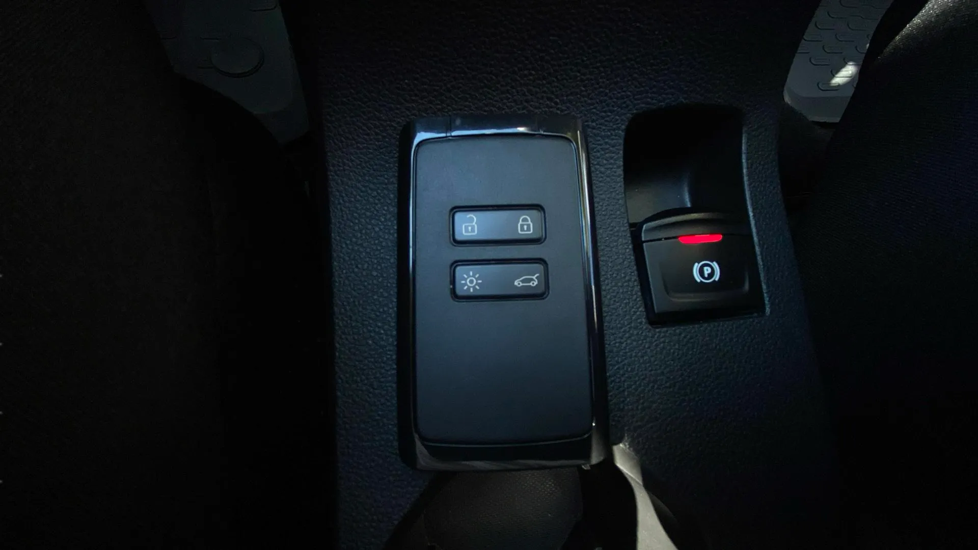 Dacia Sandero Stepway Essential TCe (90V) - foto 20