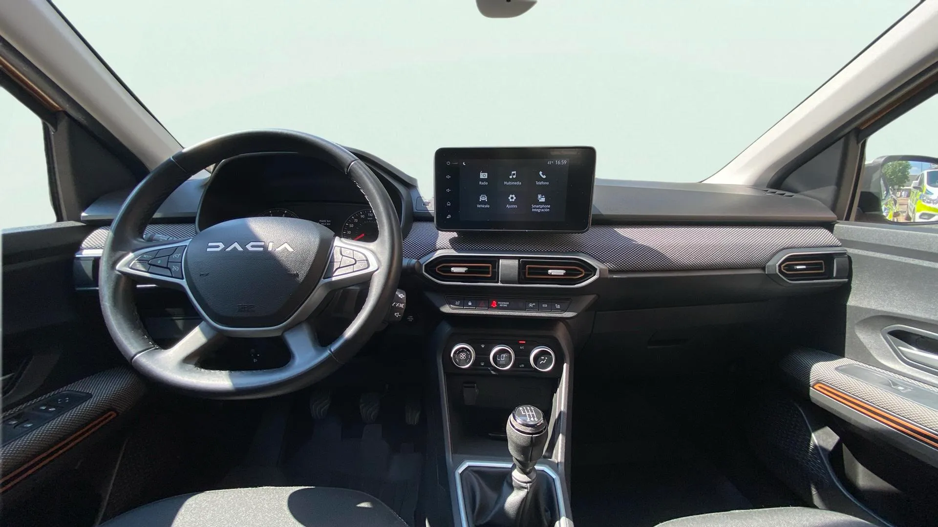 Dacia Sandero Stepway Essential TCe (90V) - foto 16