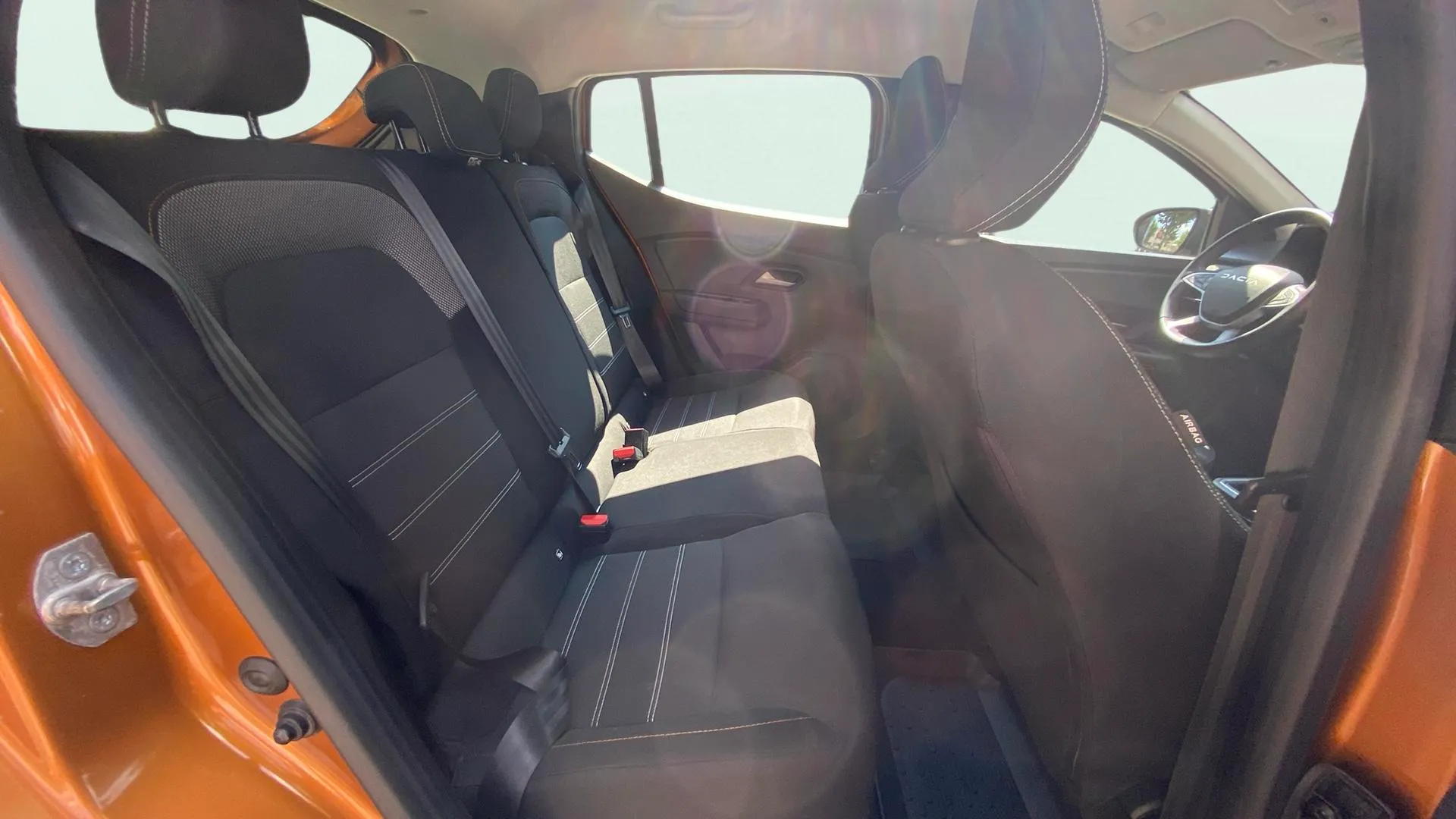 Dacia Sandero Stepway Essential TCe (90V) - foto 13