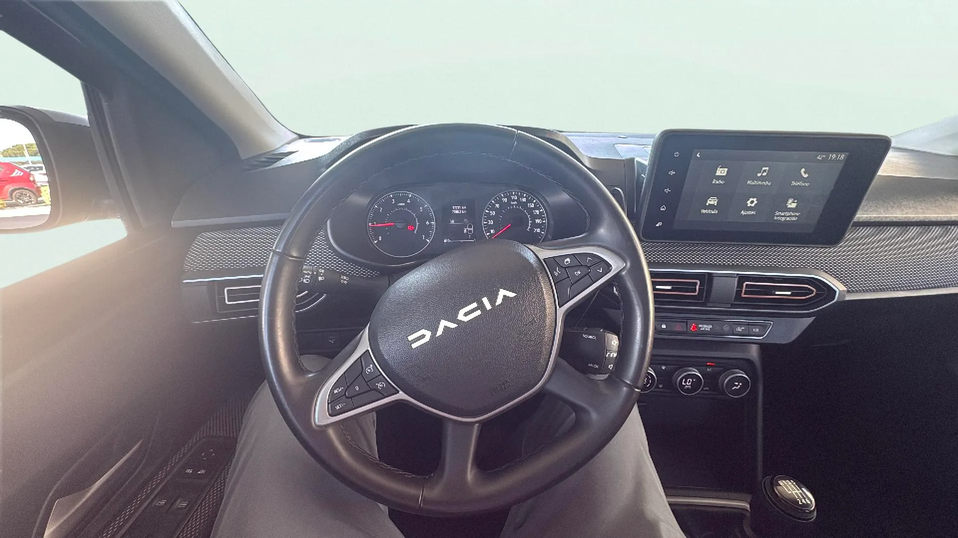Dacia Sandero Stepway Essential TCe (90V) - foto 11
