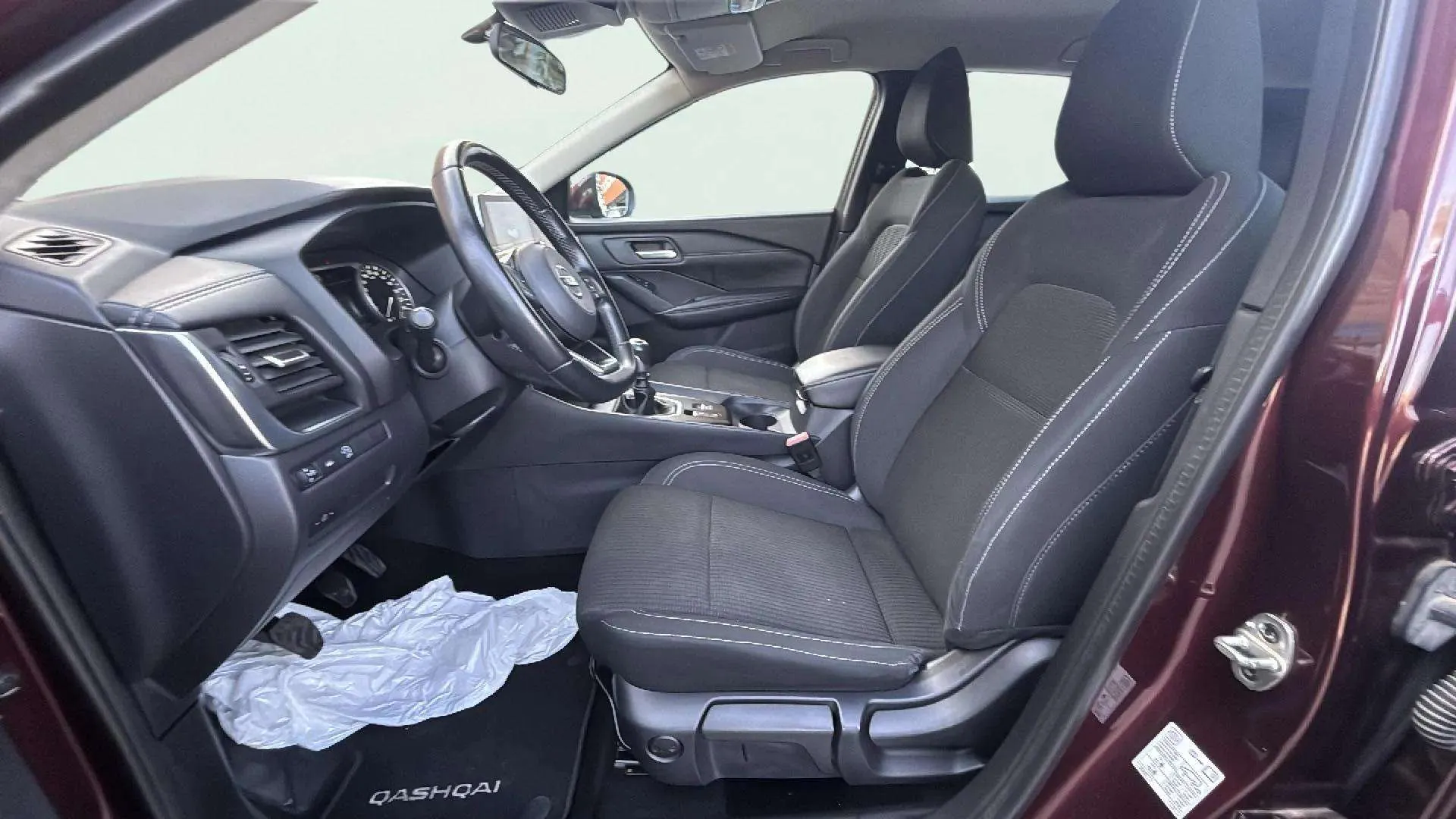 Nissan Qashqai DIG-T mHEV 4x2 Tekna - foto 20
