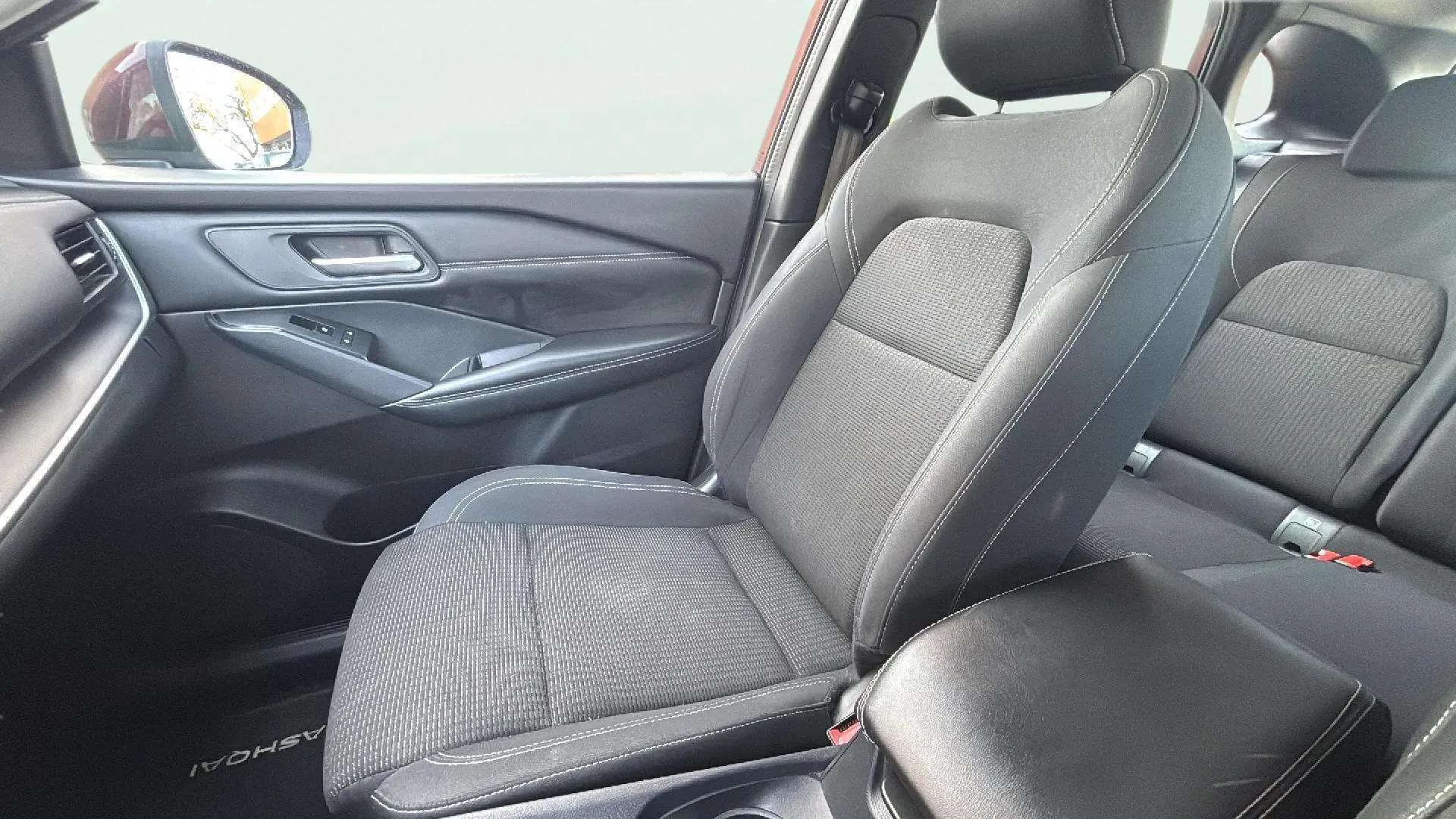 Nissan Qashqai DIG-T mHEV 4x2 Tekna - foto 12