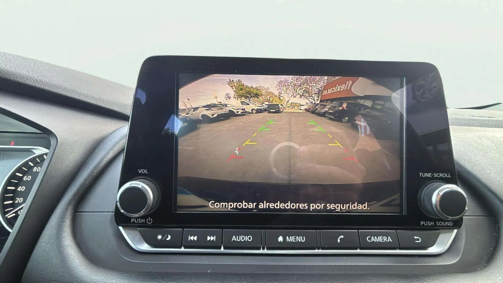 Nissan Qashqai DIG-T mHEV 4x2 Tekna - foto 13