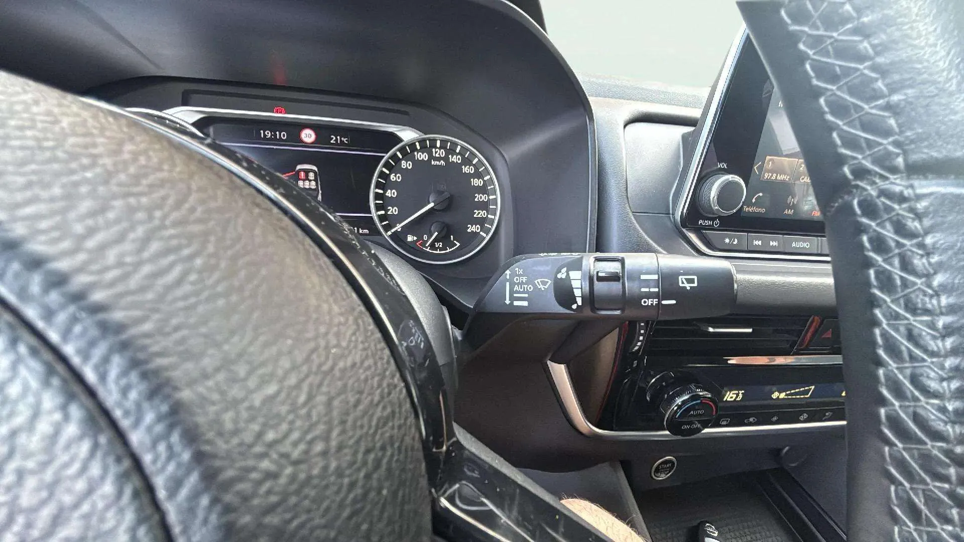 Nissan Qashqai DIG-T mHEV 4x2 Tekna - foto 29
