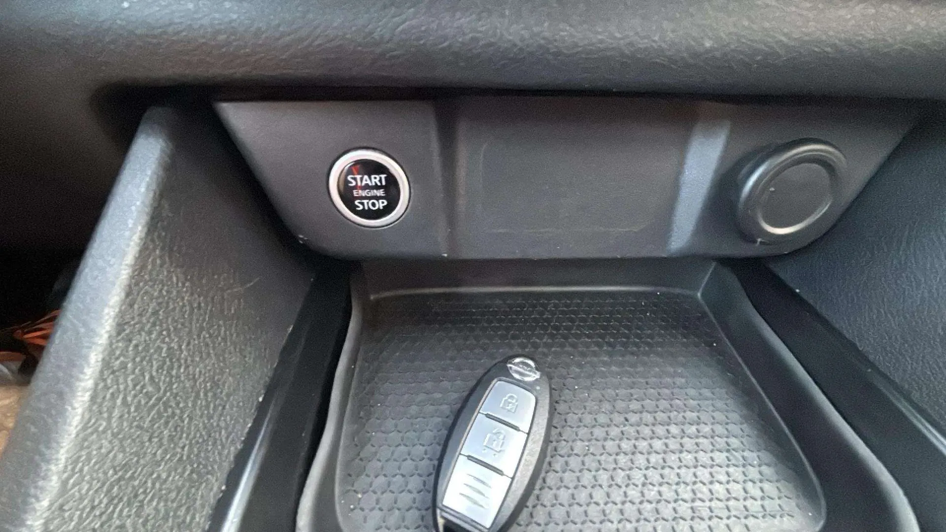 Nissan Qashqai DIG-T mHEV 4x2 Tekna - foto 15