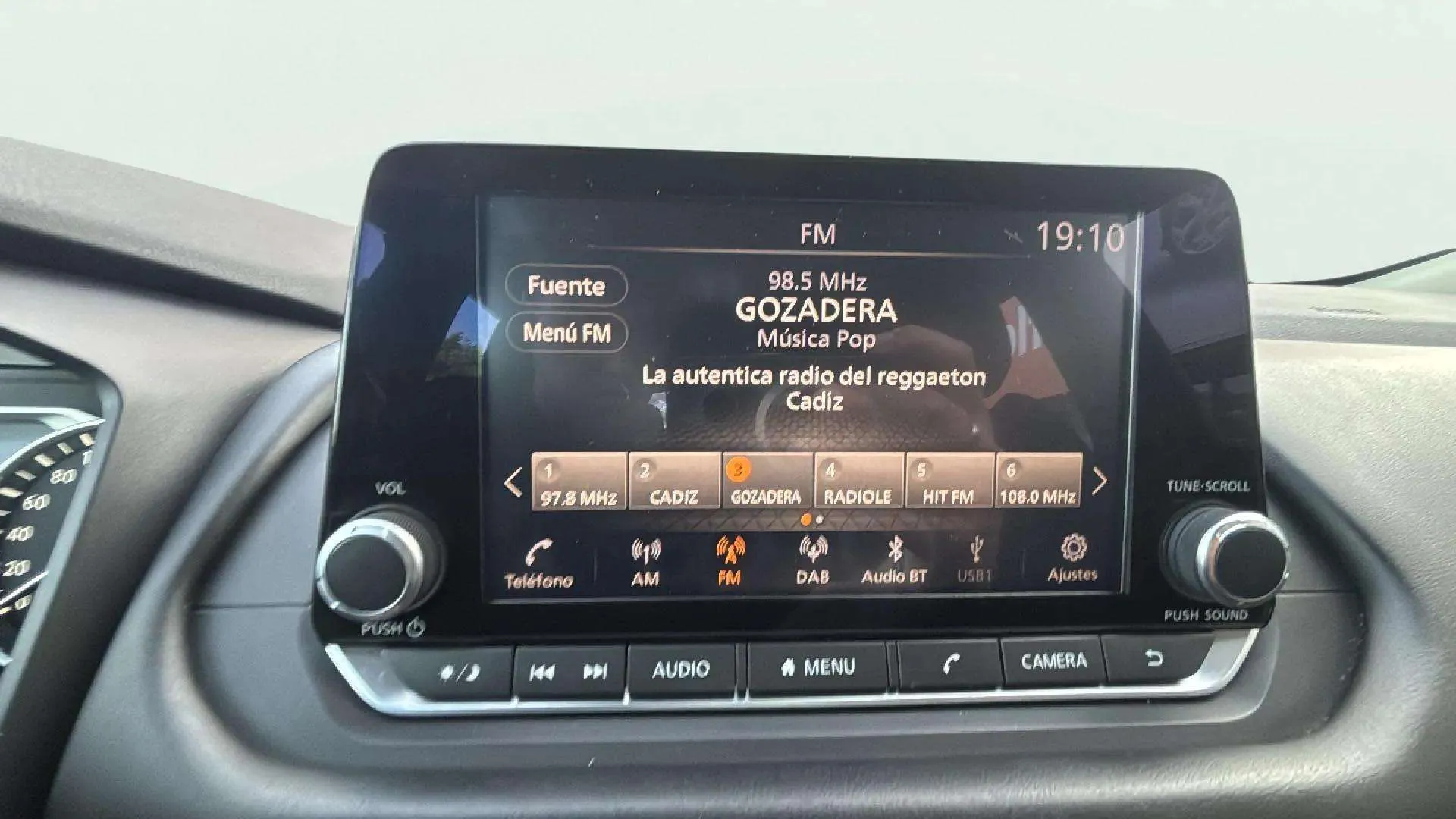 Nissan Qashqai DIG-T mHEV 4x2 Tekna - foto 30