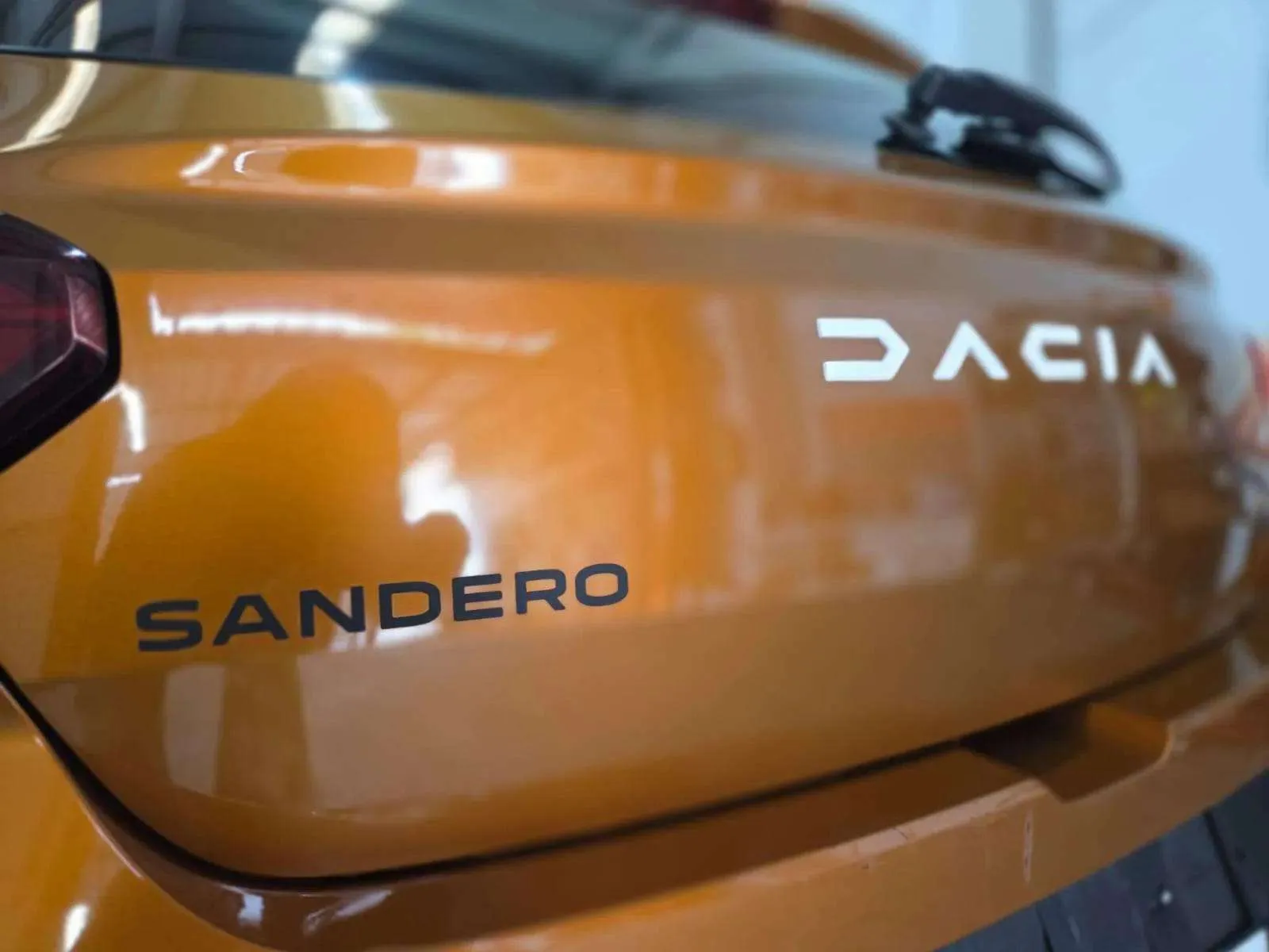 Dacia Sandero Stepway Essential TCe (90V) - foto 12