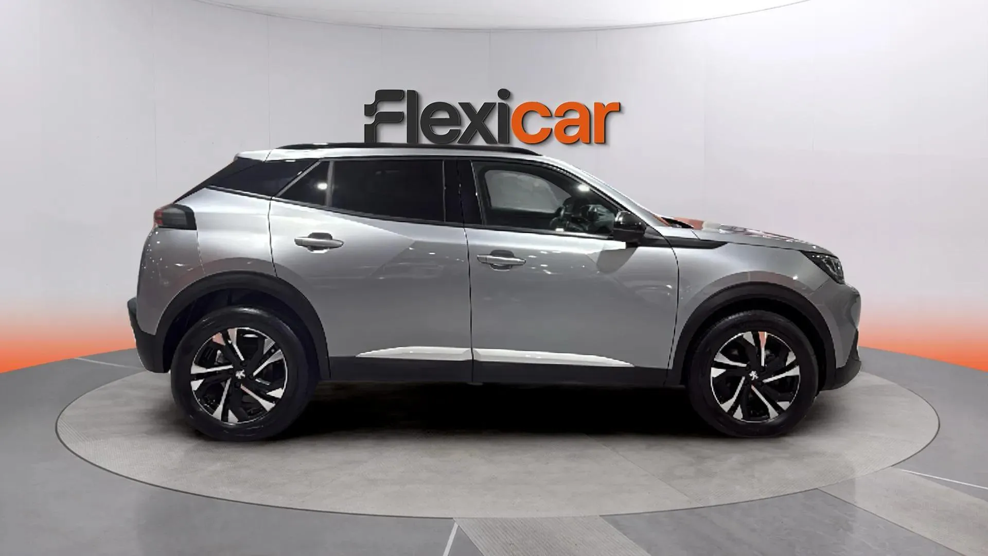 Peugeot 2008 Allure Pack PureTech 130 EAT8 - foto 7
