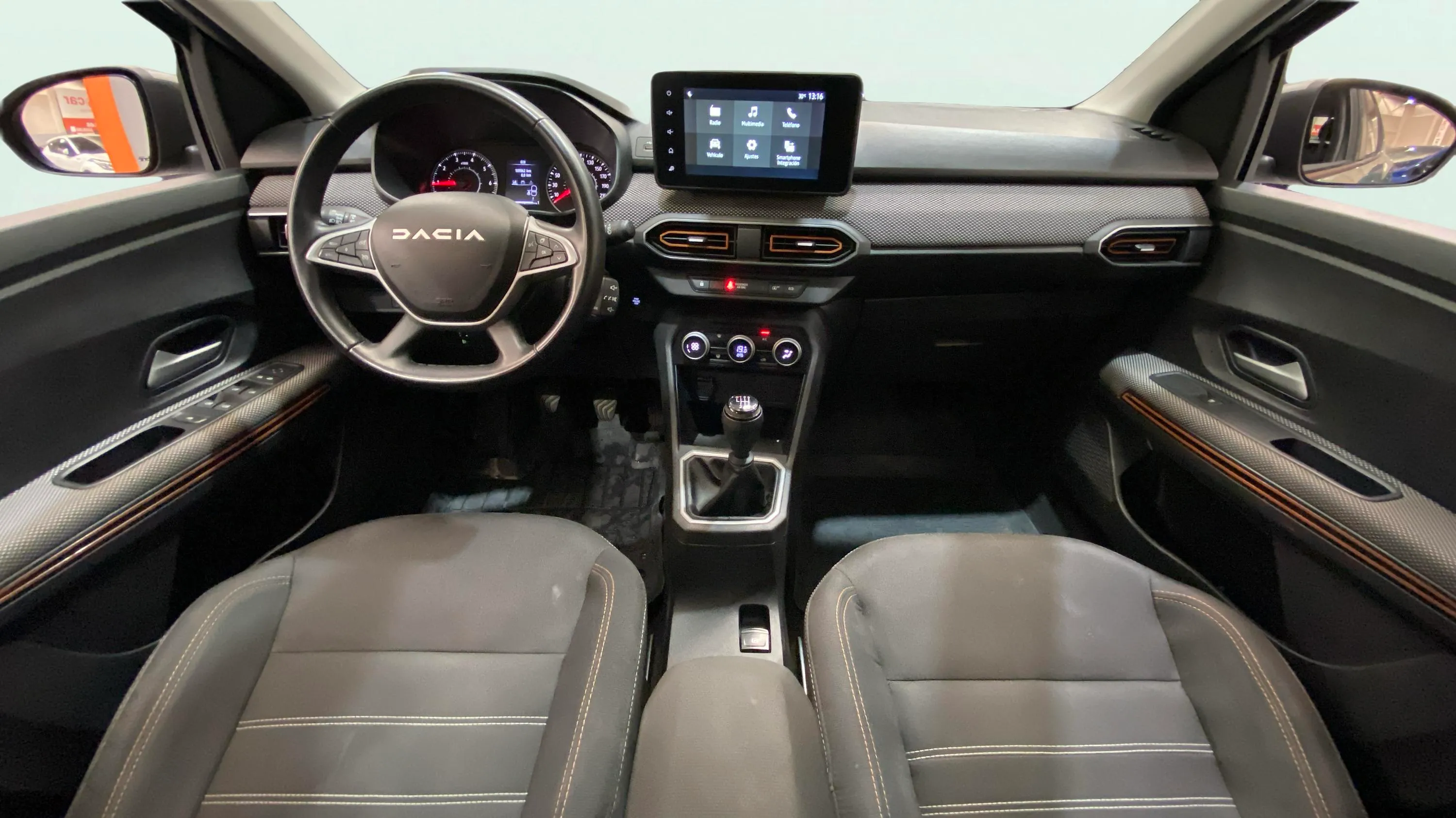 Dacia Sandero Stepway Essential TCe (90V) - foto 13