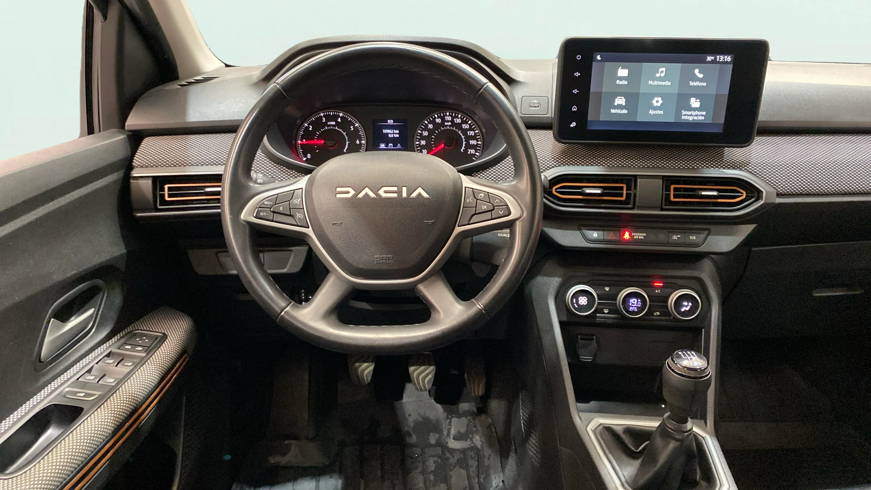 Dacia Sandero Stepway Essential TCe (90V) - foto 15