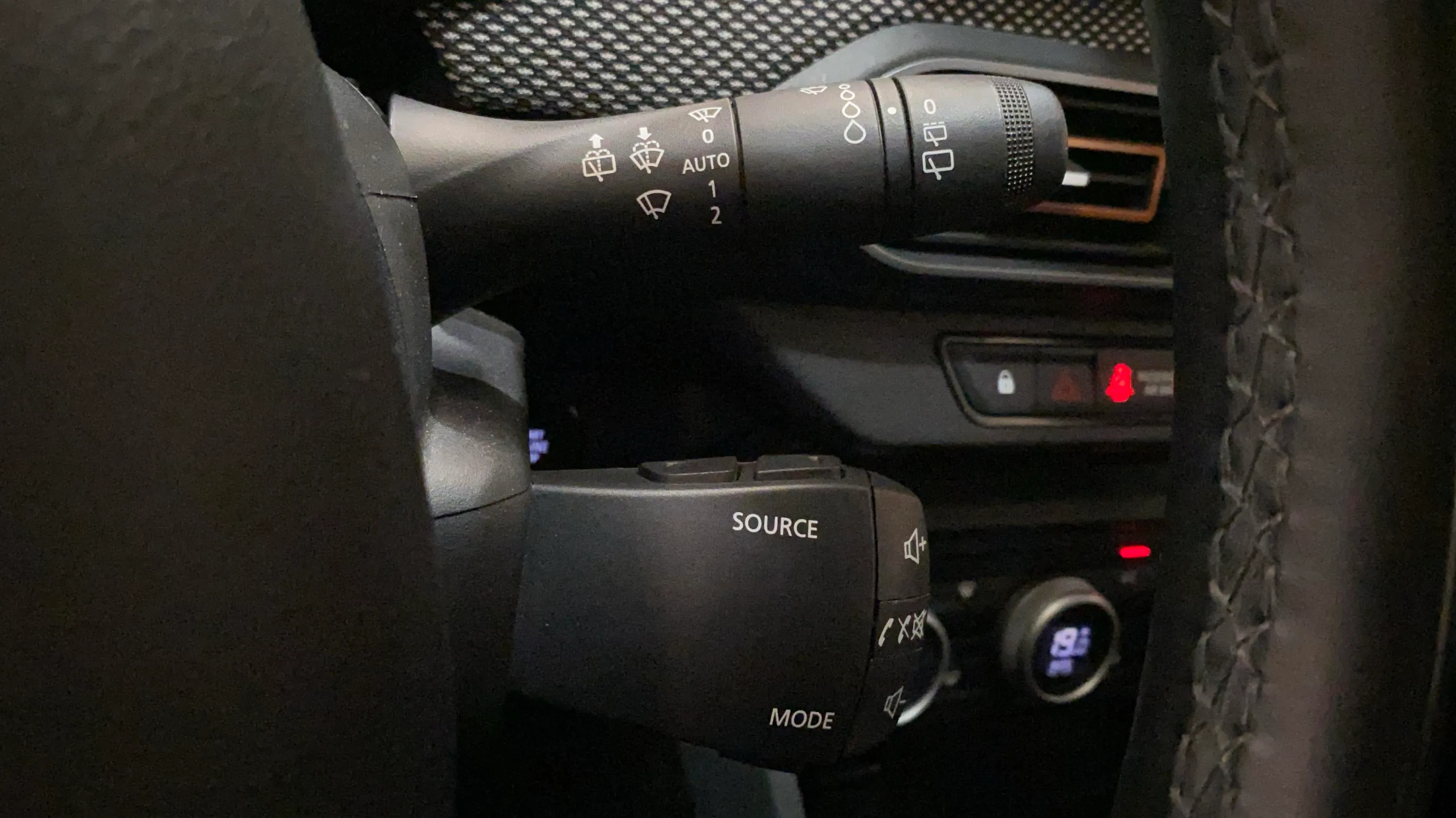 Dacia Sandero Stepway Essential TCe (90V) - foto 22