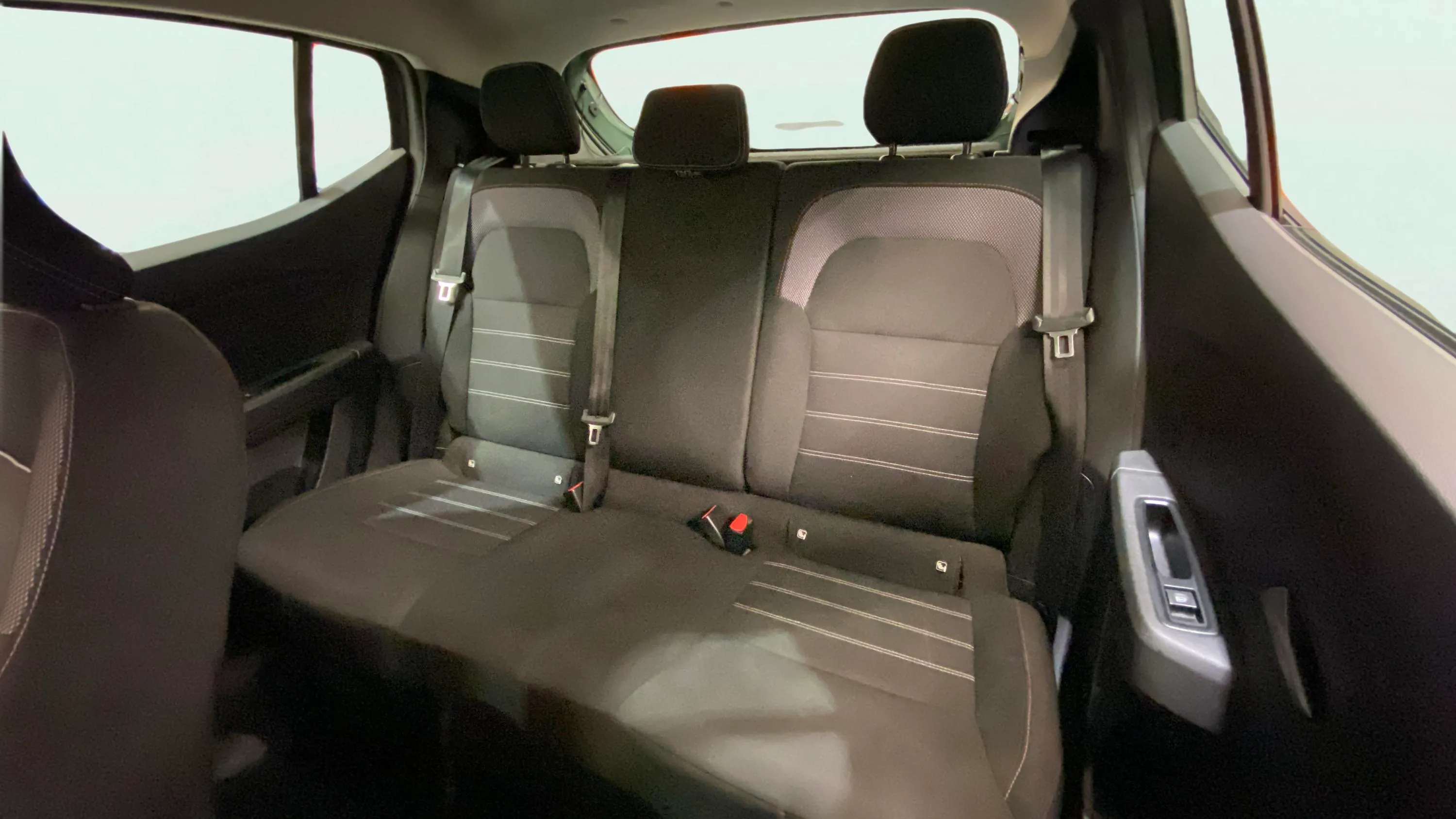 Dacia Sandero Stepway Essential TCe (90V) - foto 12