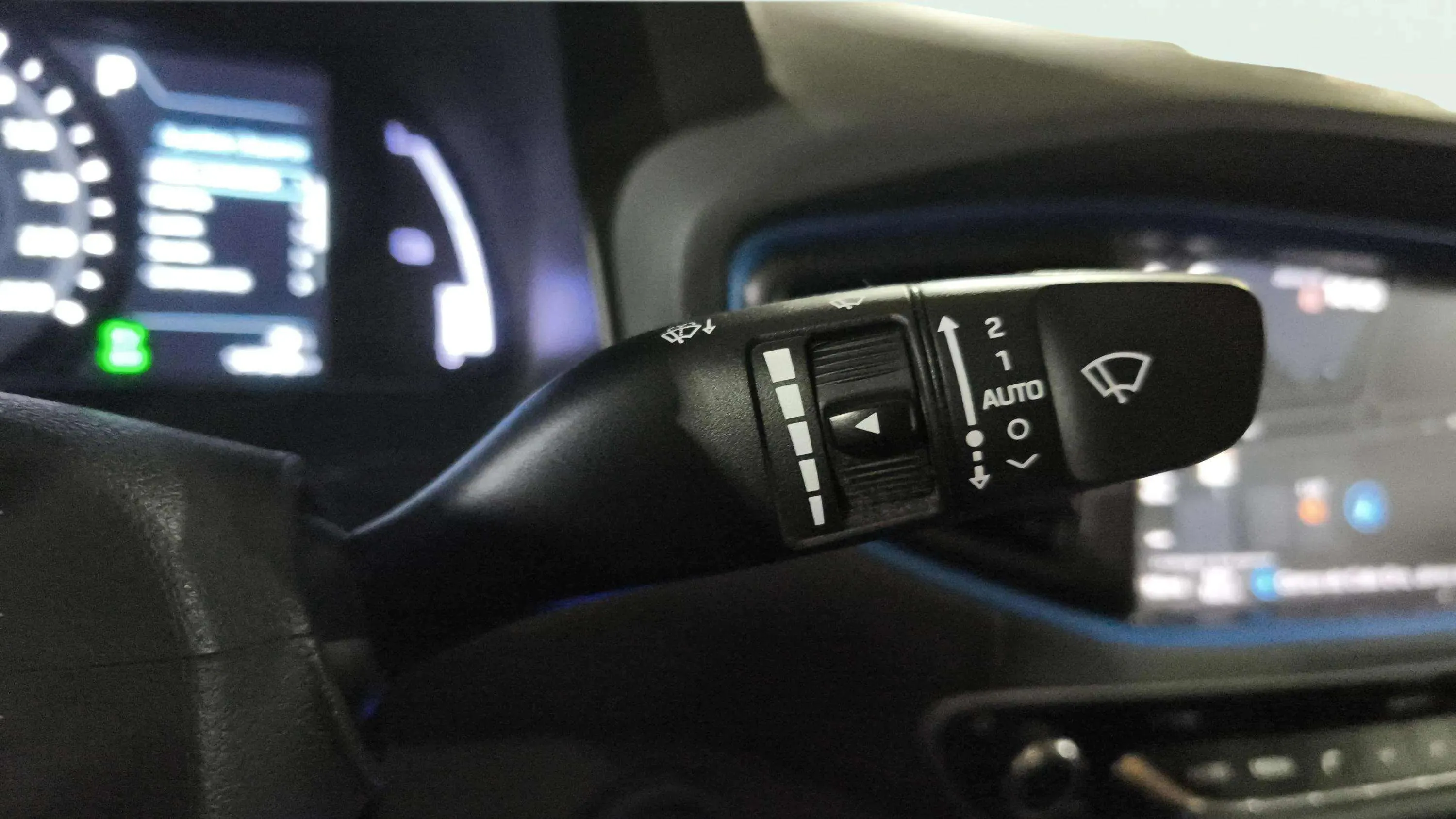 Hyundai Ioniq 1.6 GDI HEV Klass DCT - foto 16