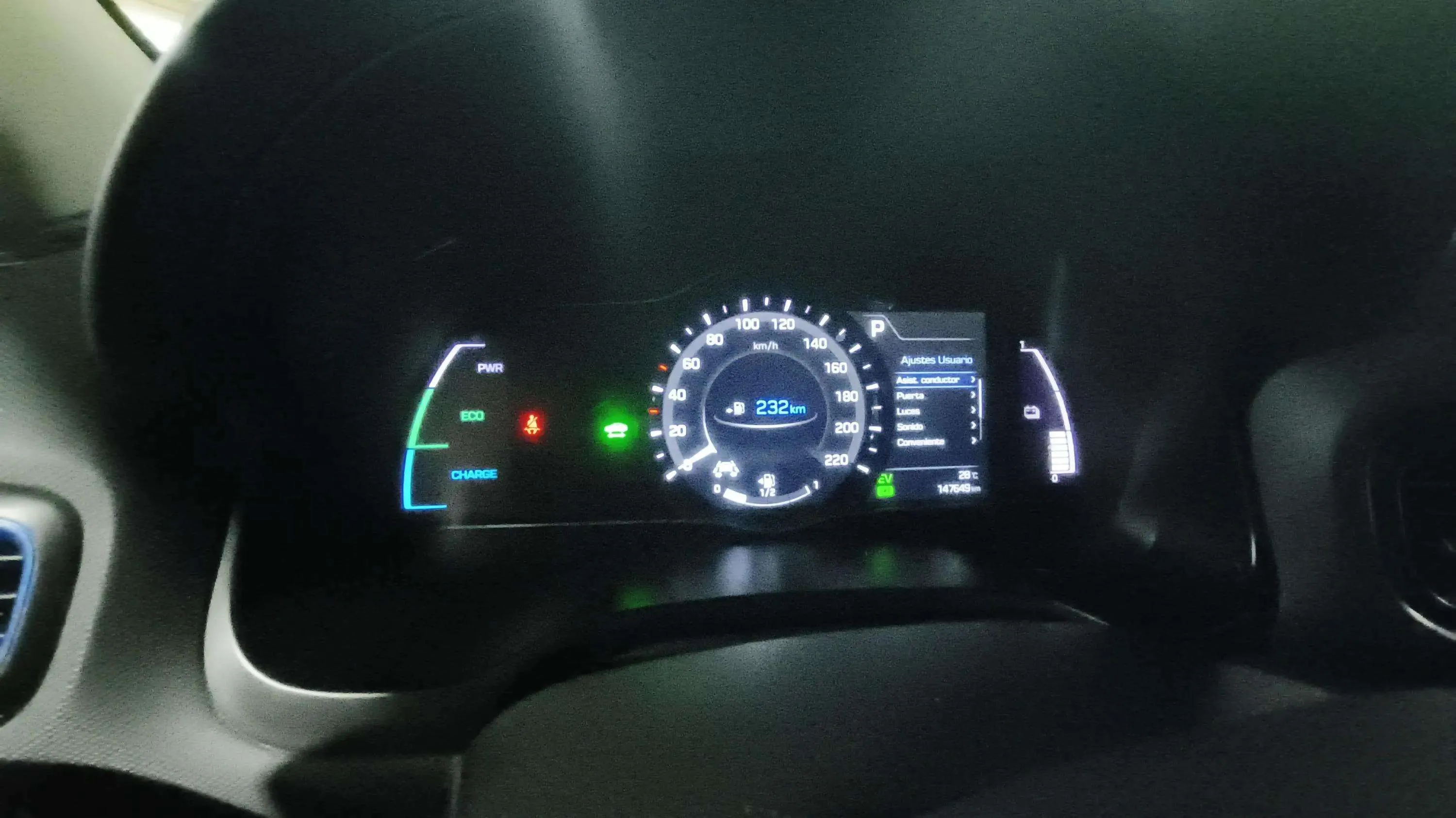 Hyundai Ioniq 1.6 GDI HEV Klass DCT - foto 13