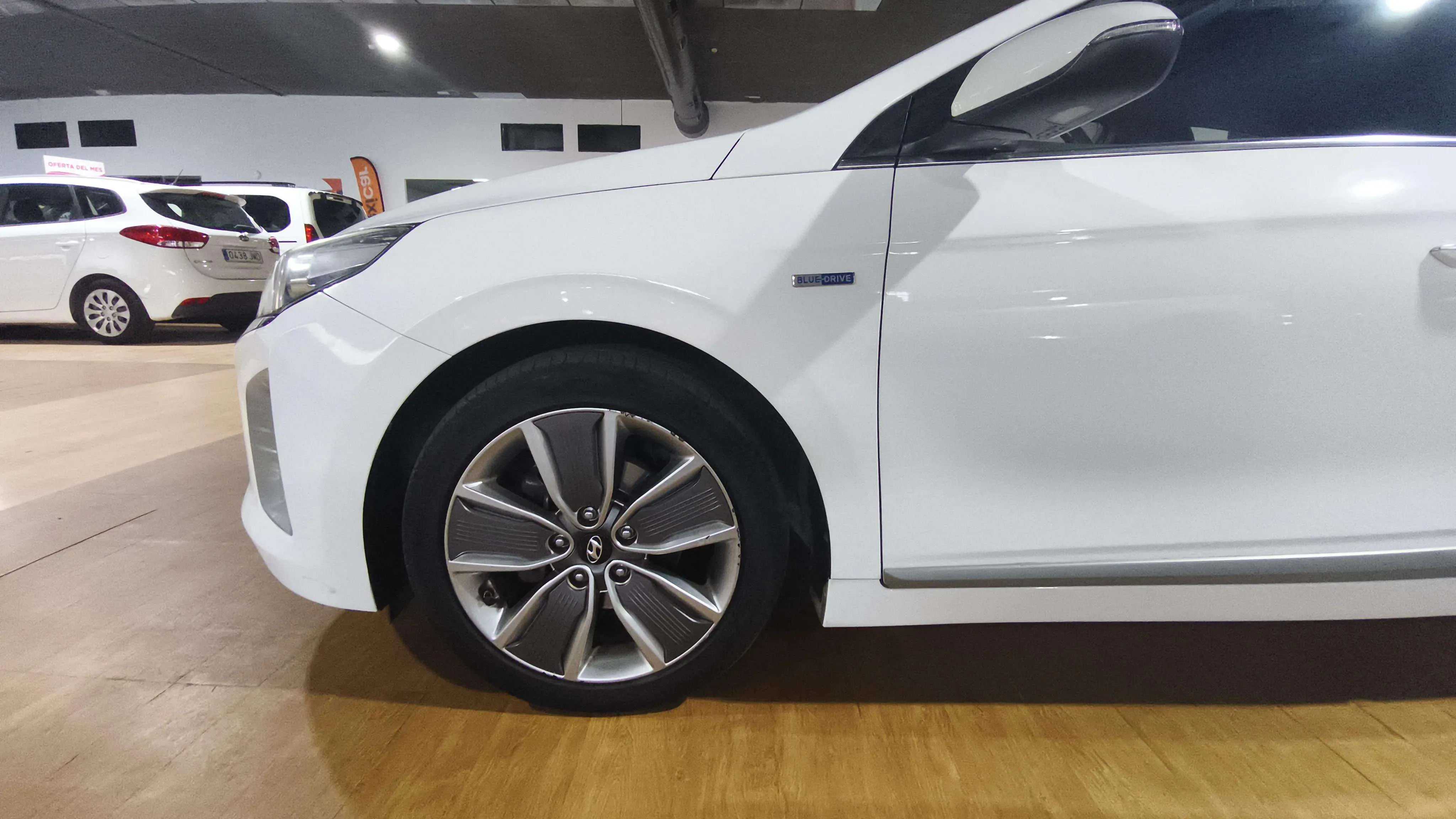 Hyundai Ioniq 1.6 GDI HEV Klass DCT - foto 11