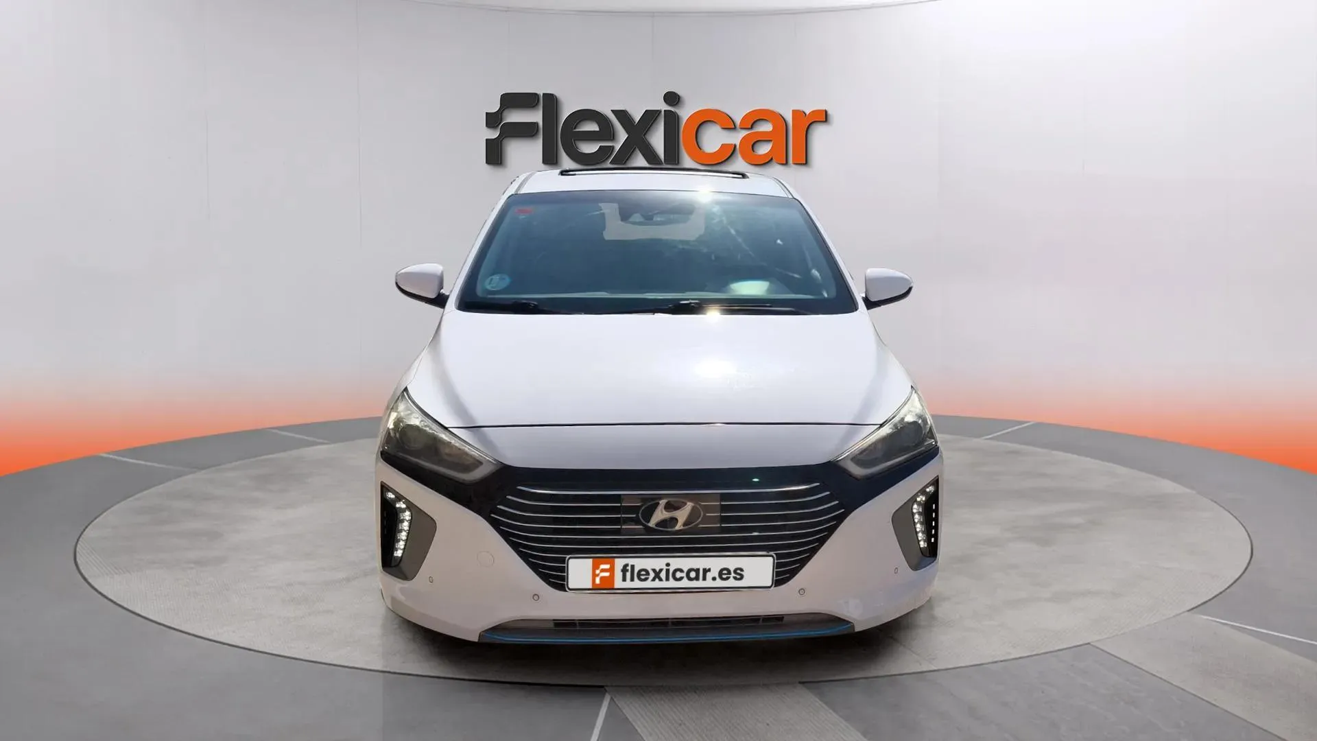 Hyundai Ioniq 1.6 GDI HEV Klass DCT - foto 8