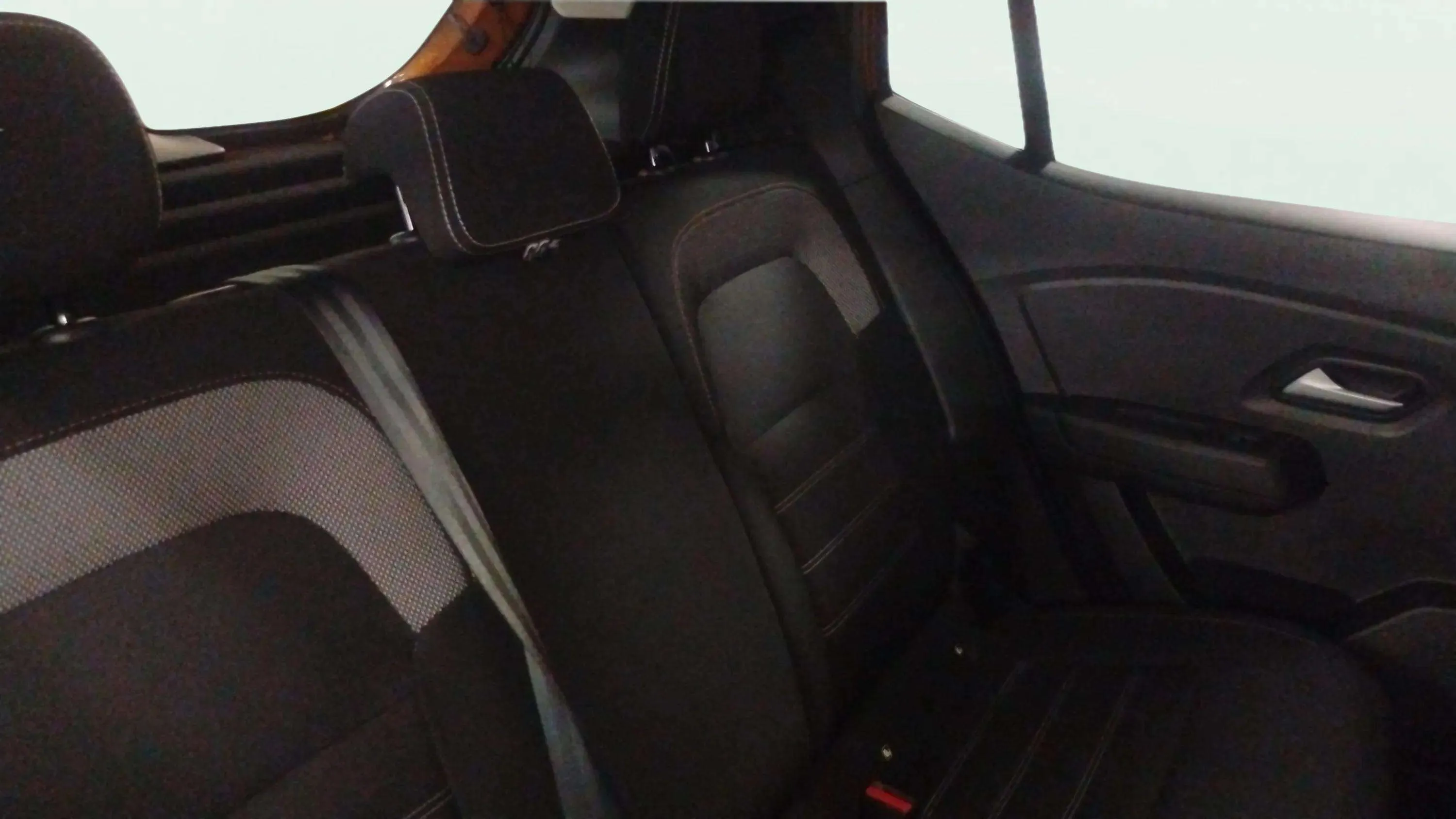Dacia Sandero Stepway Essential TCe (90V) - foto 16