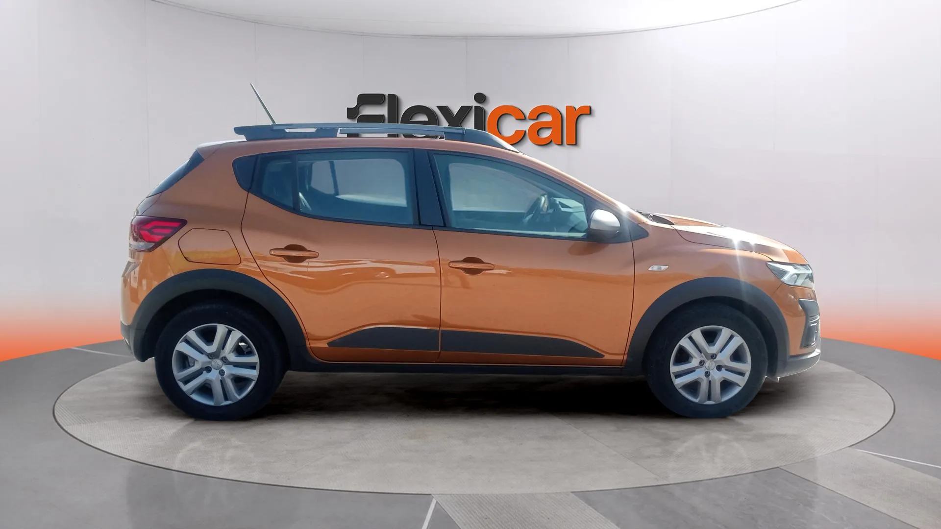 Dacia Sandero Stepway Essential TCe (90V) - foto 12