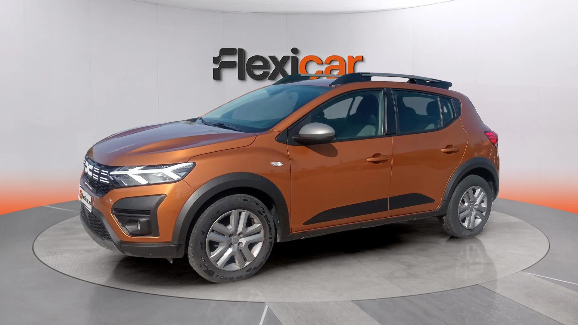 Dacia Sandero Stepway Essential TCe (90V) - foto 5