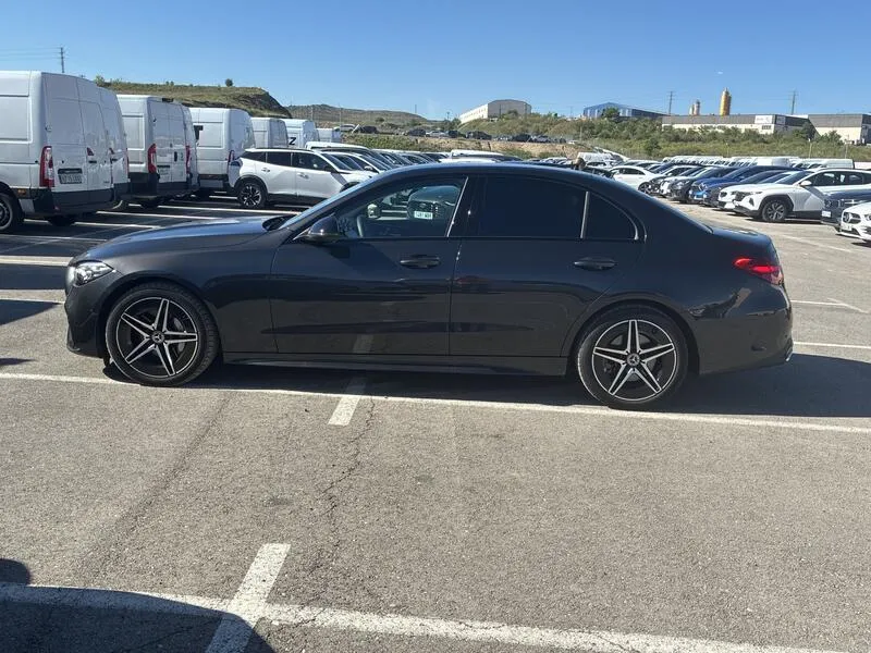 Mercedes-Benz Clase C 220 d AMG Line - foto 3