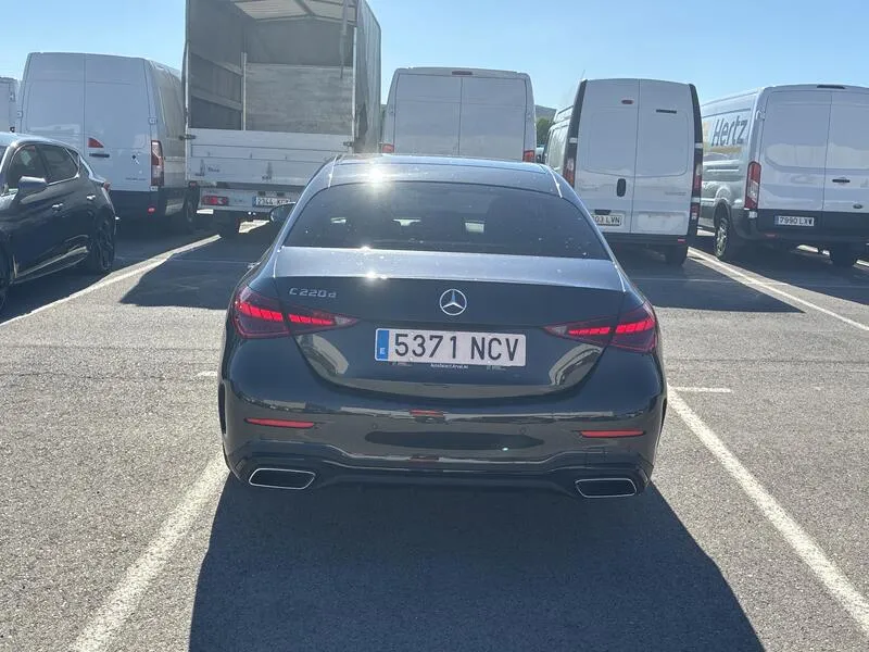 Mercedes-Benz Clase C 220 d AMG Line - foto 5