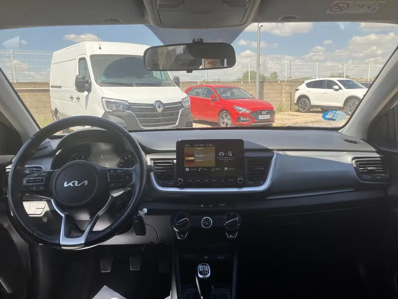 Kia Stonic 1.0 T-GDi MHEV iMT Concept - foto 19