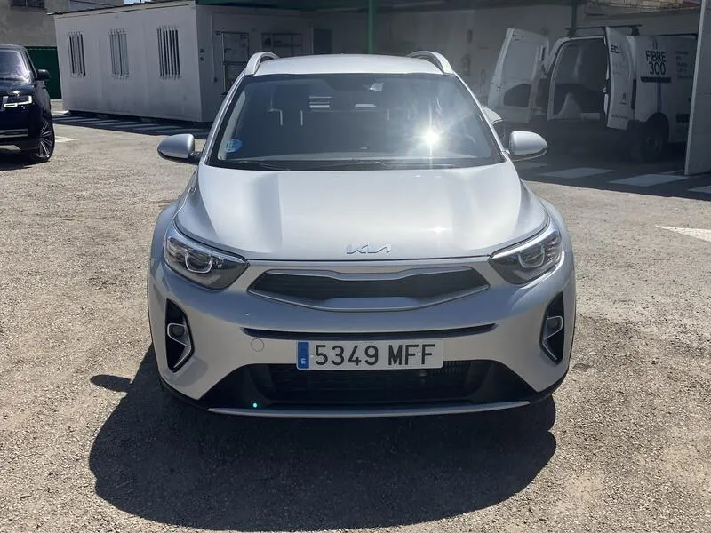 Kia Stonic 1.0 T-GDi MHEV iMT Concept - foto 8